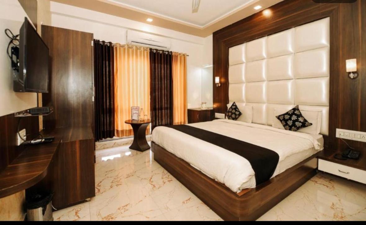 Premium Quadruple Room