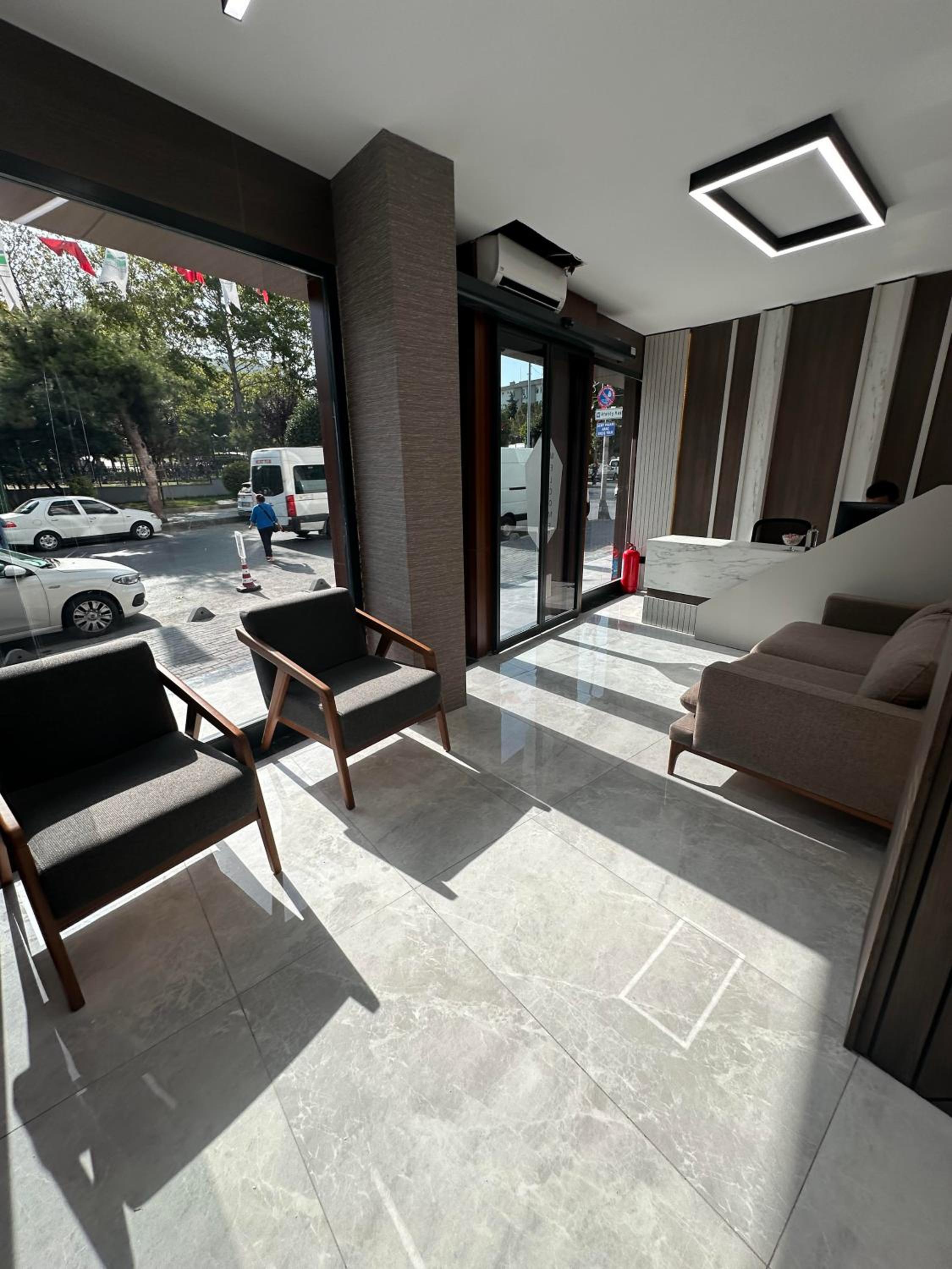 Two-Bedroom Apartment with Balcony photo 2