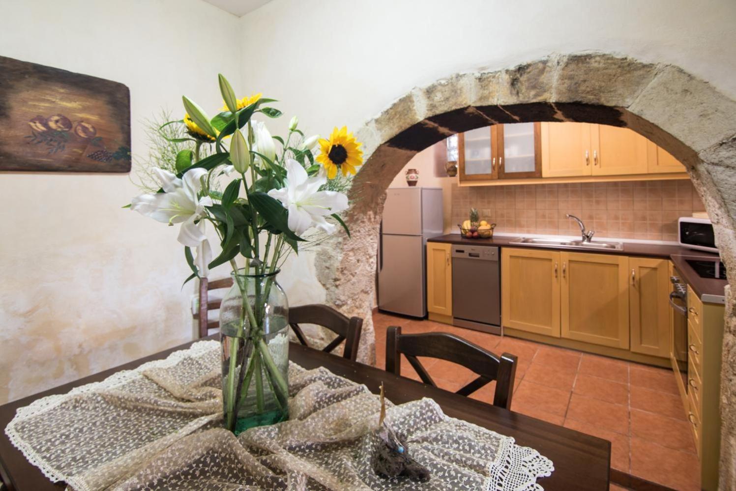 Three-Bedroom Villa photo 3
