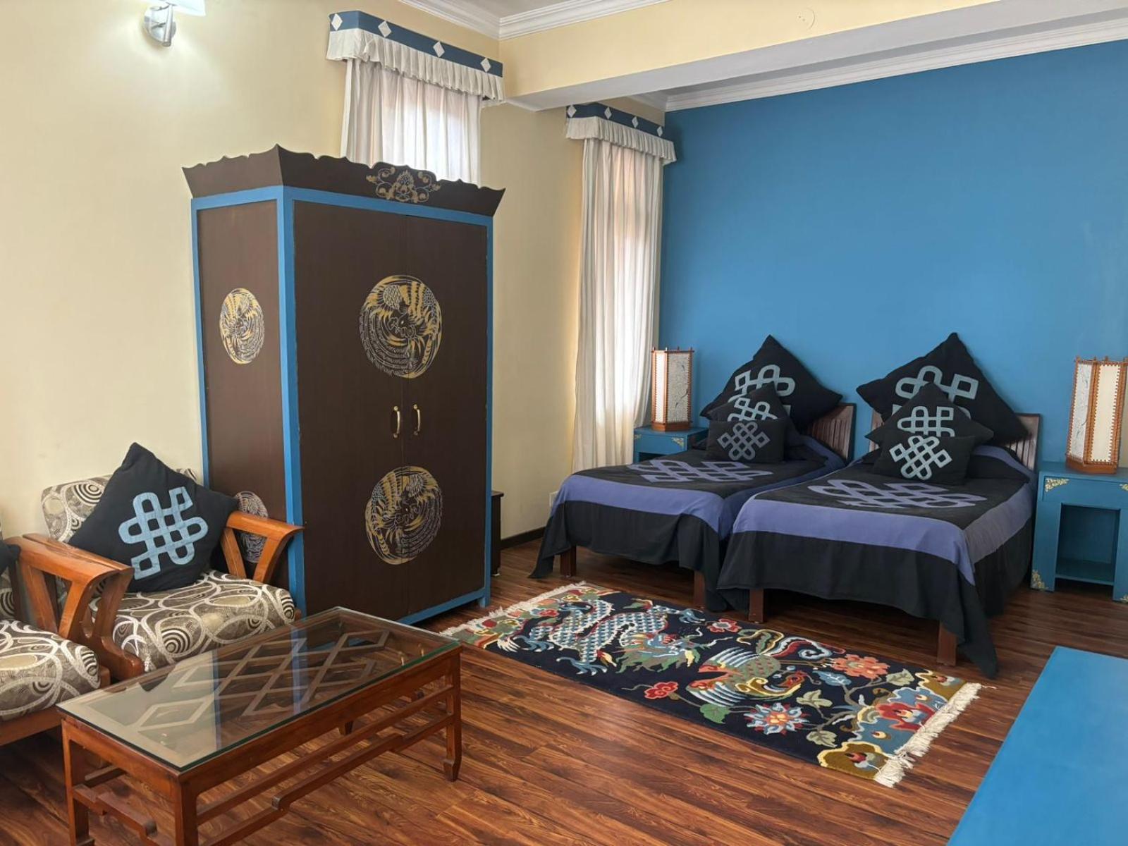 Double Room with Balcony - Photo 14