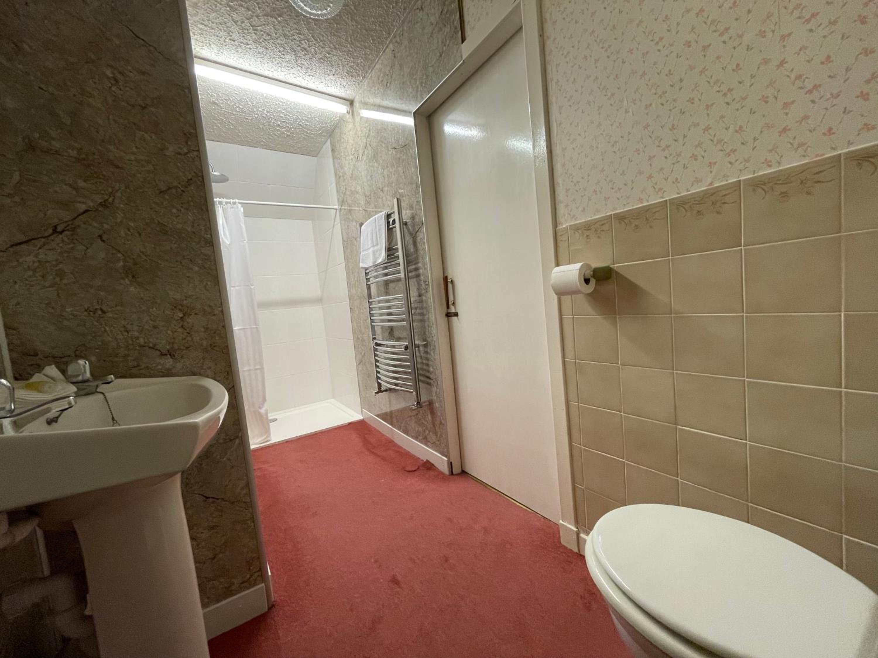 Deluxe Double Room with Side Sea View - Photo 2