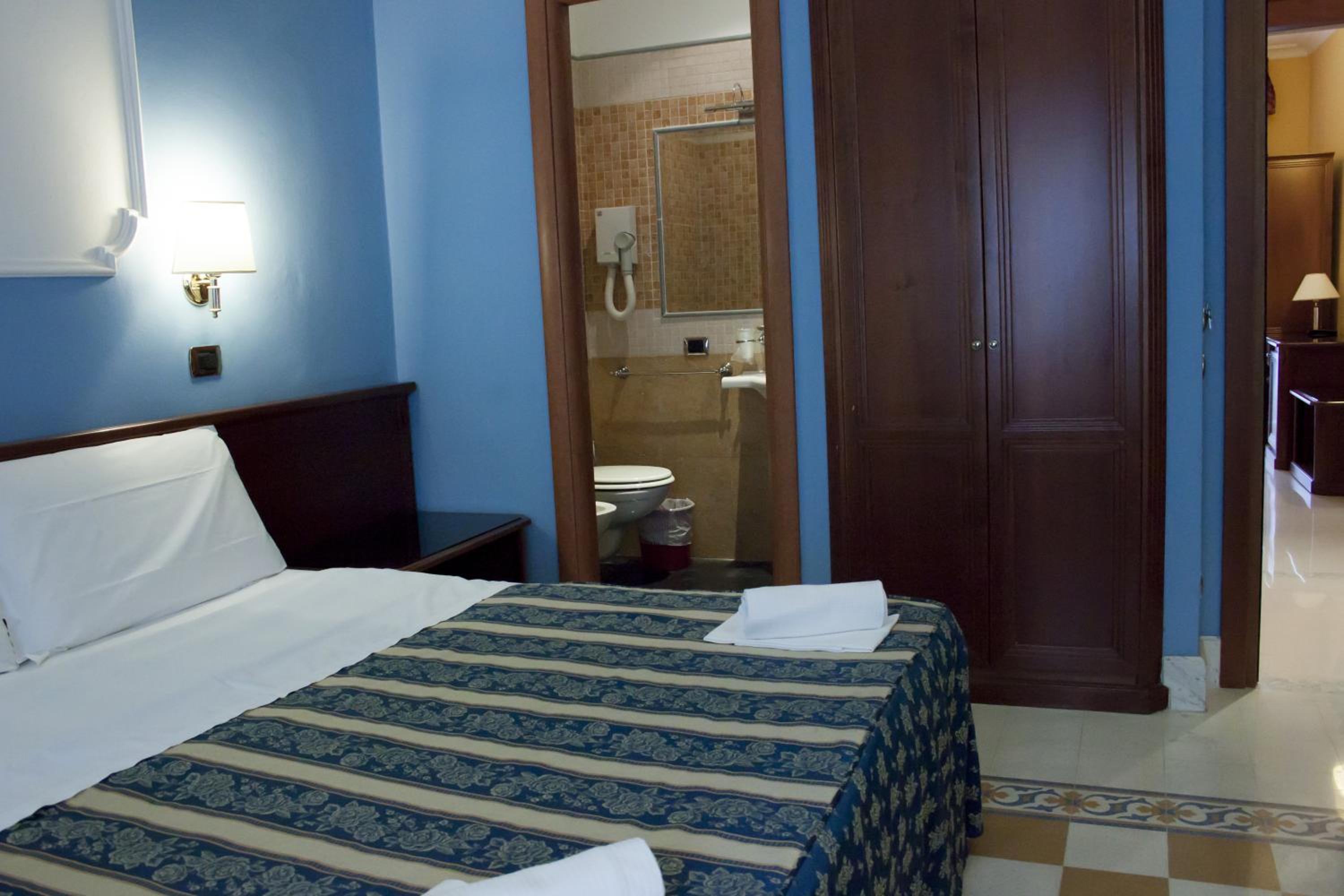 Quadruple Room photo 3