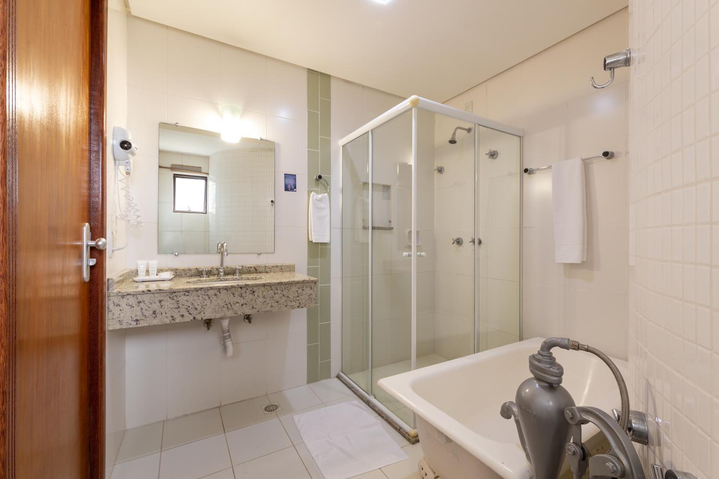 Standard Suite photo 2