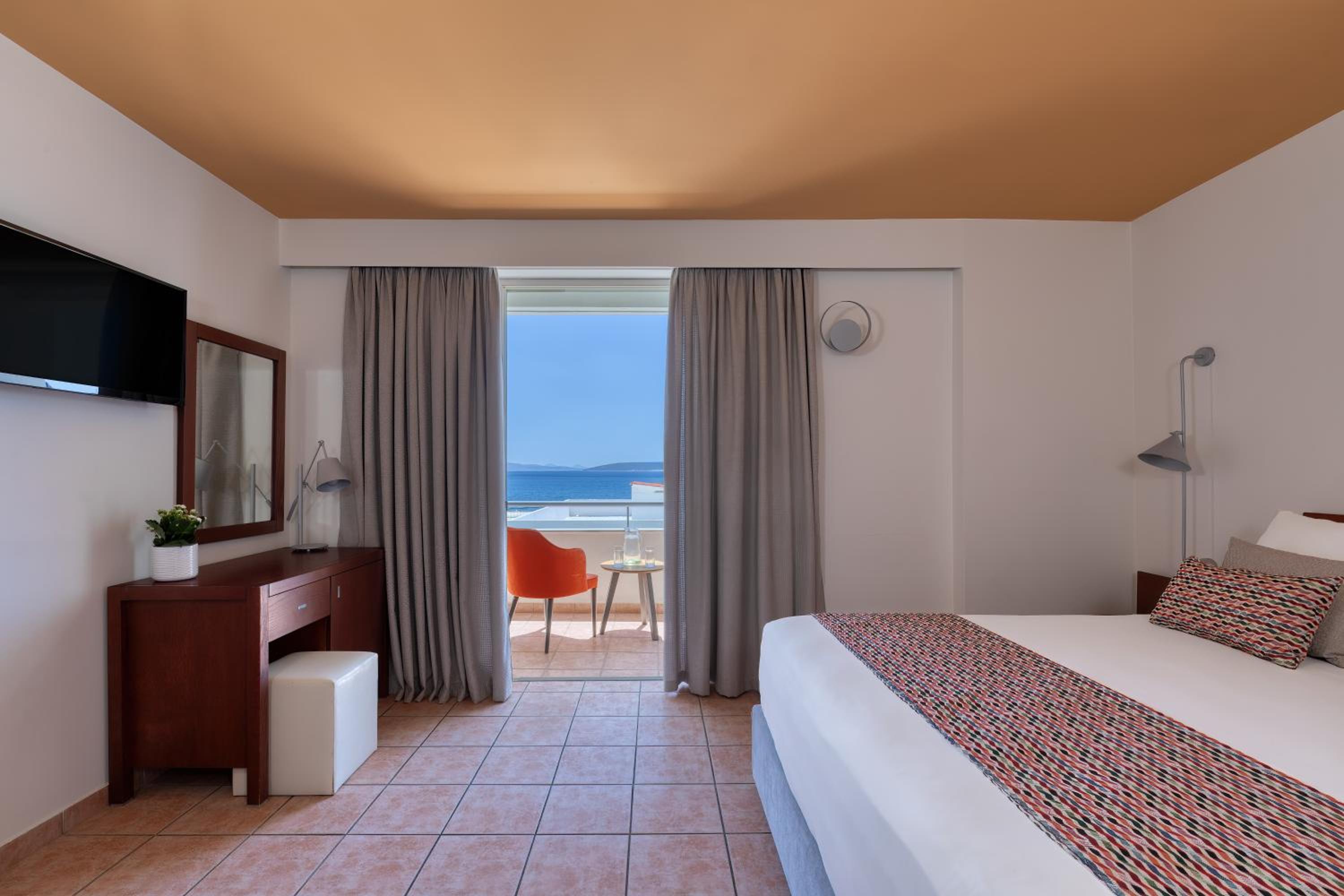 Family Suite - Photo 5