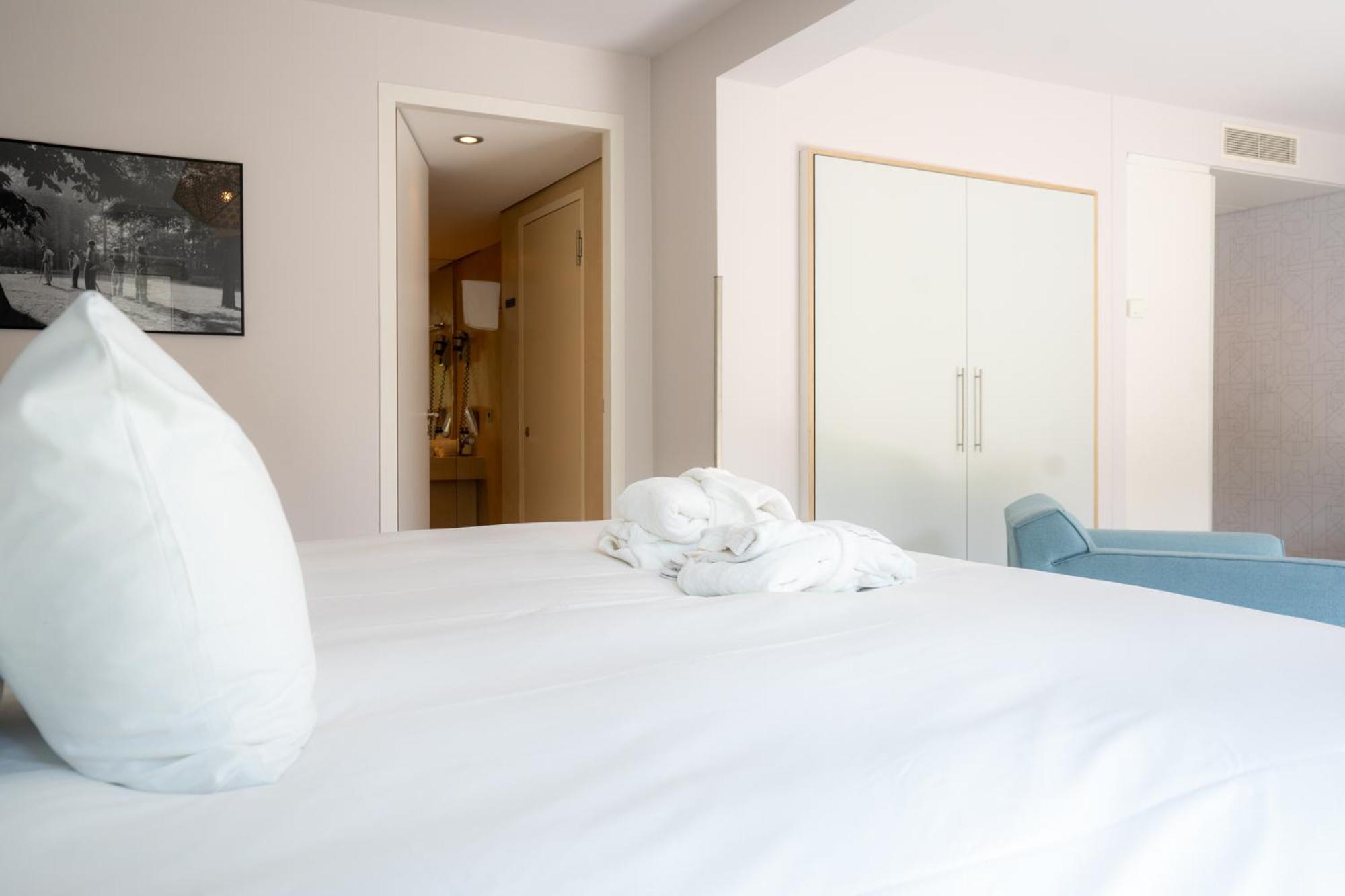 Waterfront Junior Suite with terrace - Photo 5