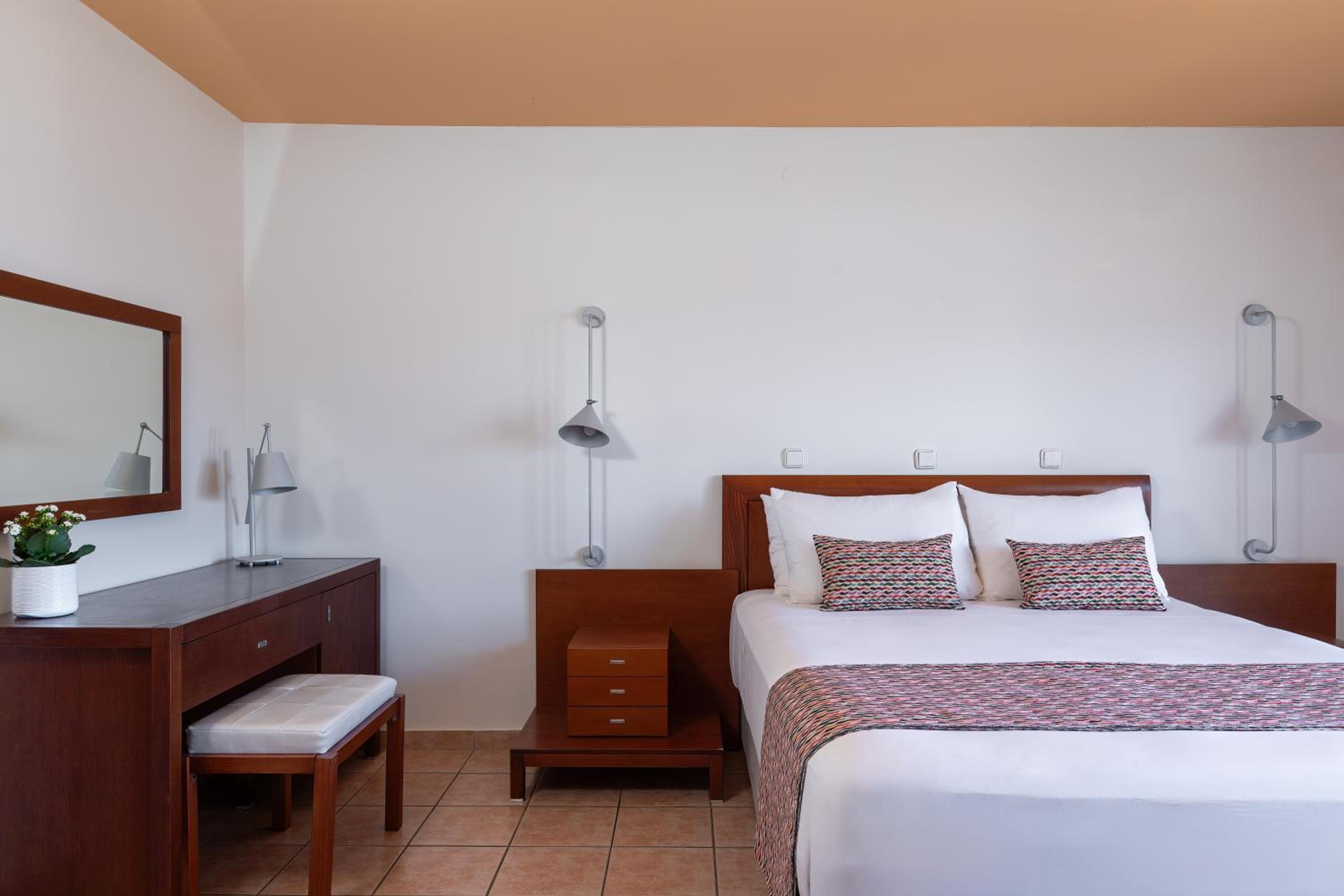 Junior Suite - Photo 11