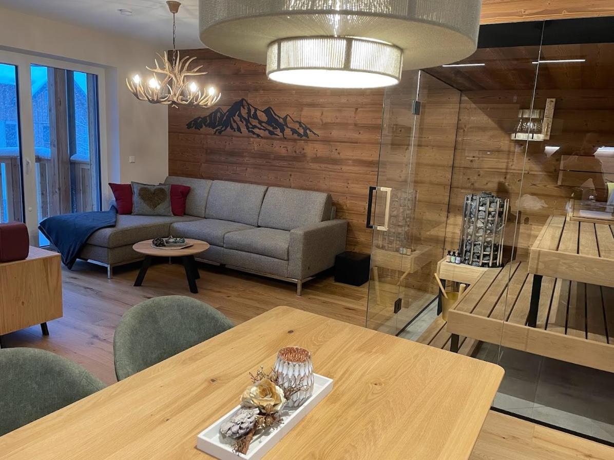 Superior One-Bedroom Apartment with Balcony