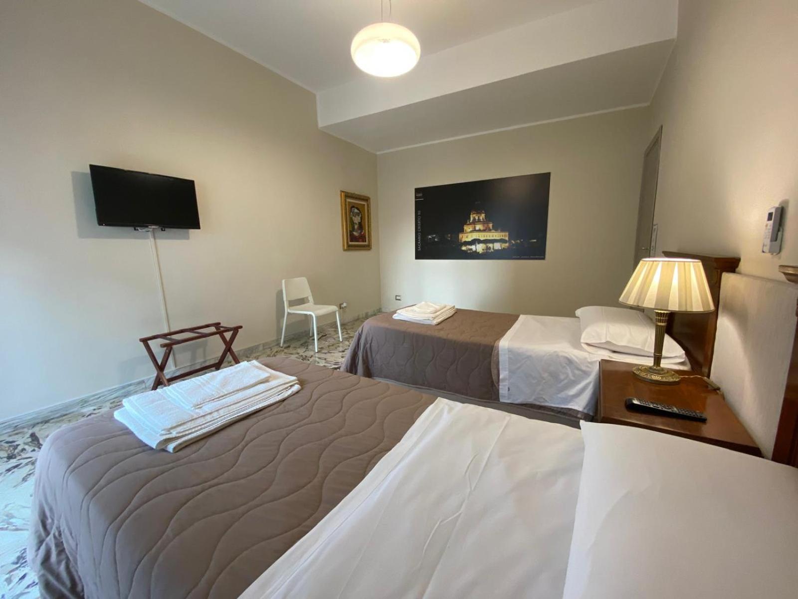 Twin Room photo 2