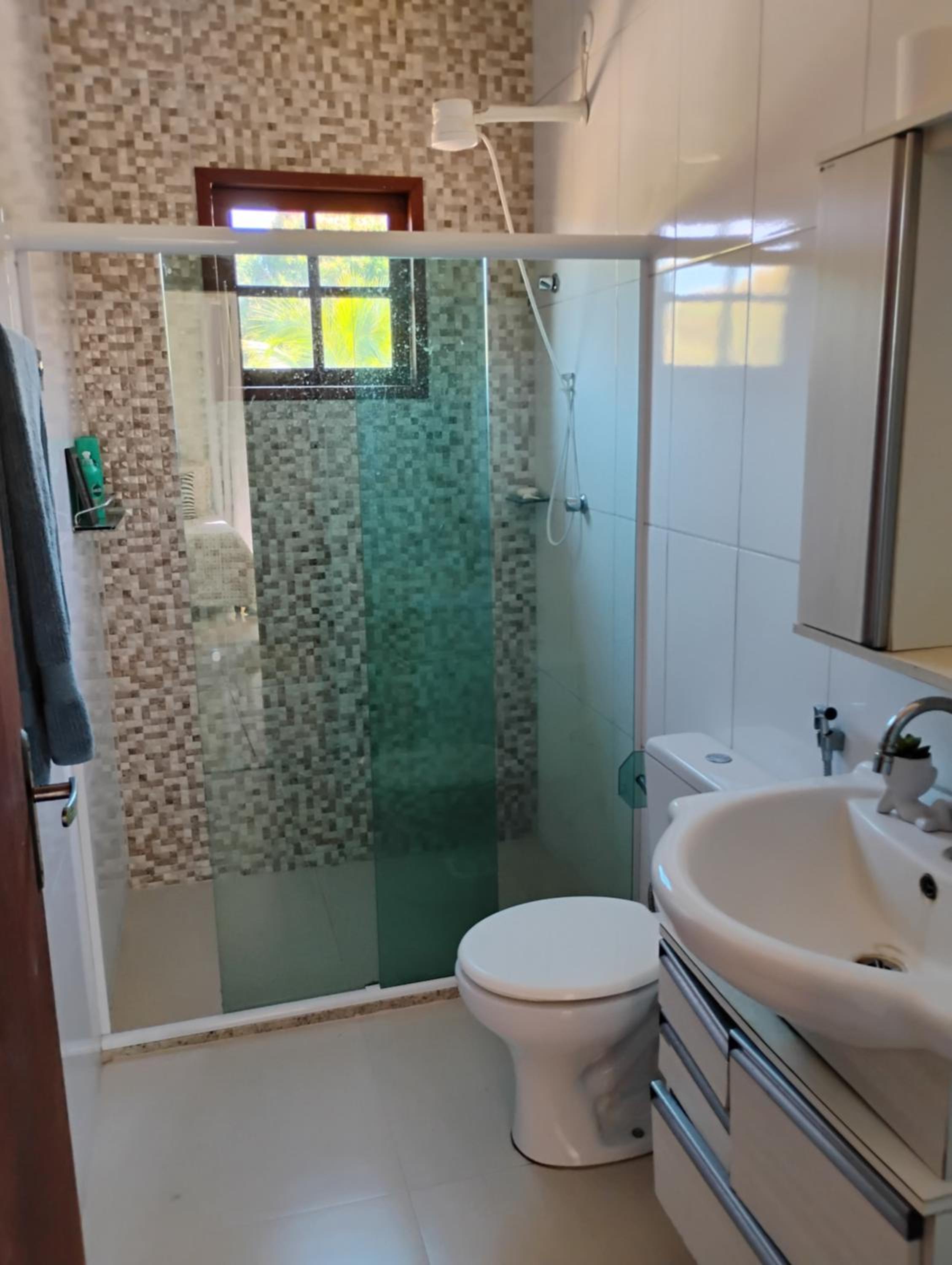 Basic Triple Room With Shared Bathroom photo 3