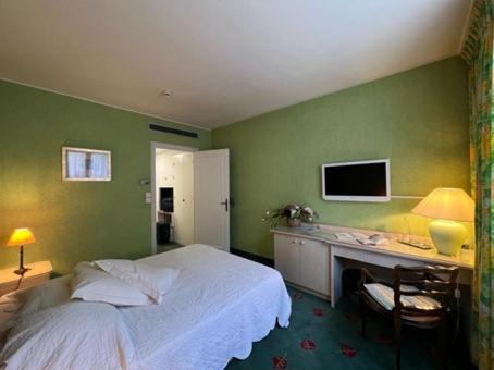 Classic Double Room - Photo 2