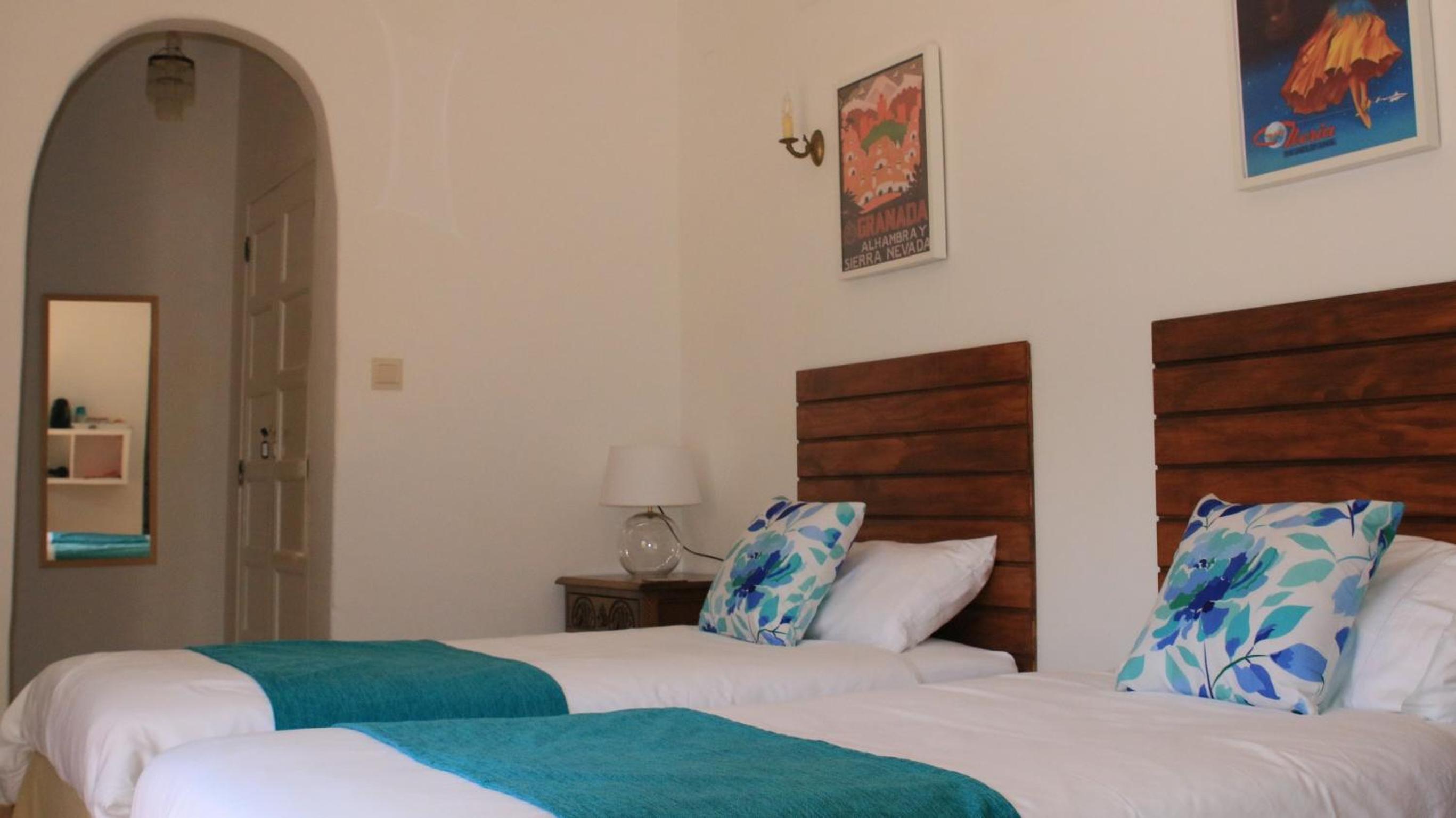 Habitación Deluxe (2 Adultos + 1 Niño)