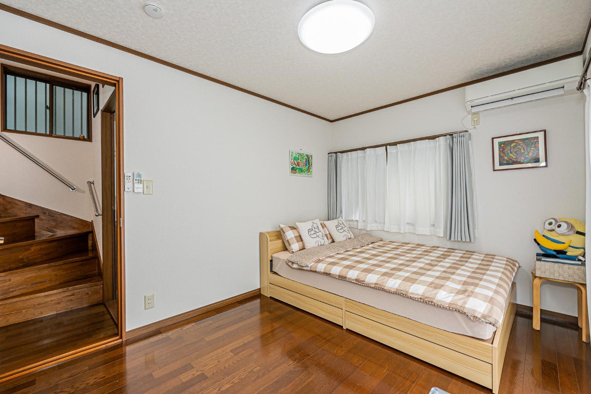 Four-Bedroom House photo 2