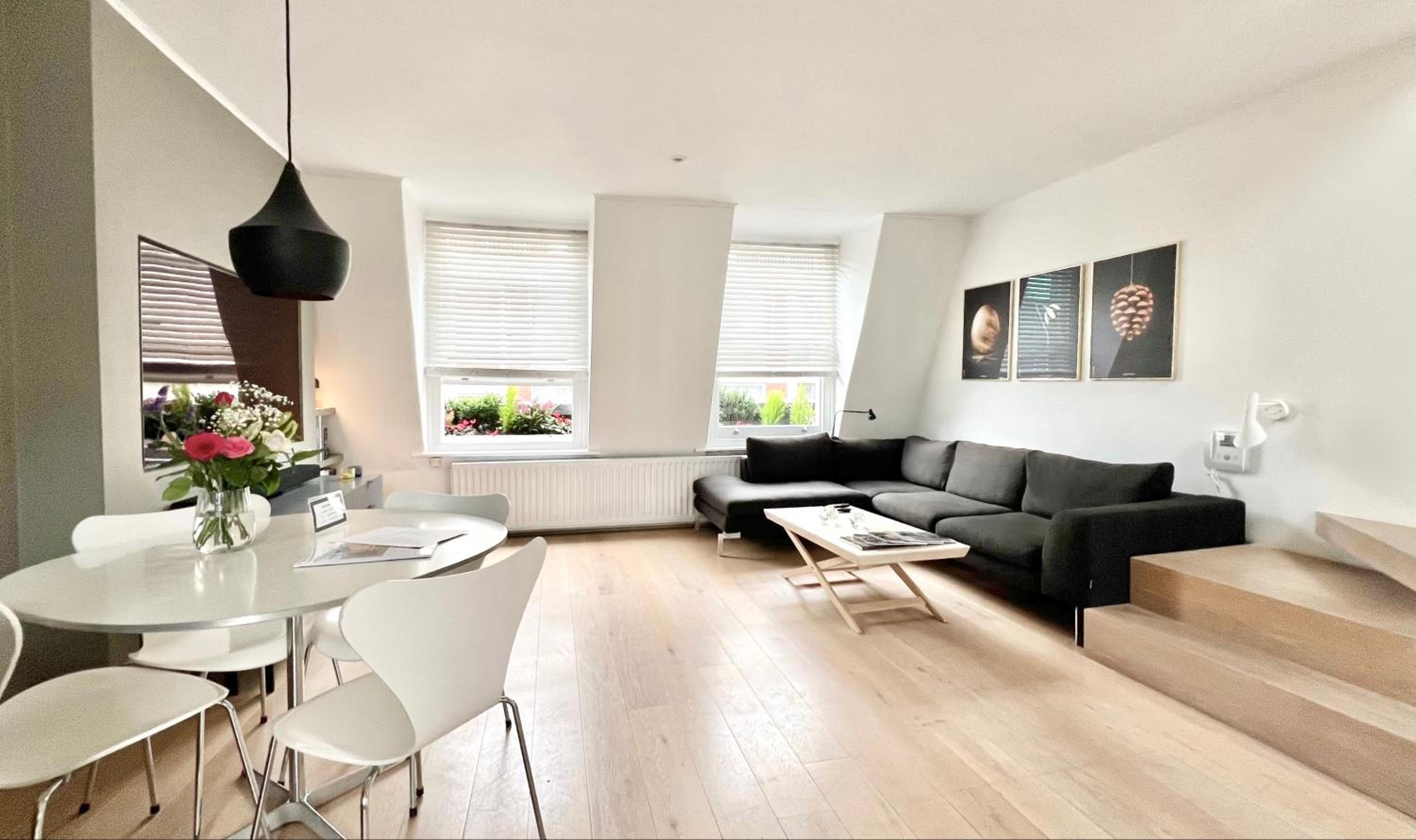 Three-Bedroom Apartment photo 1
