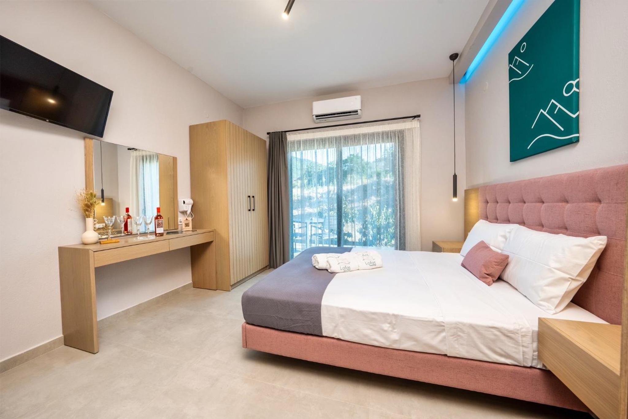 Comfort Triple Room photo 2