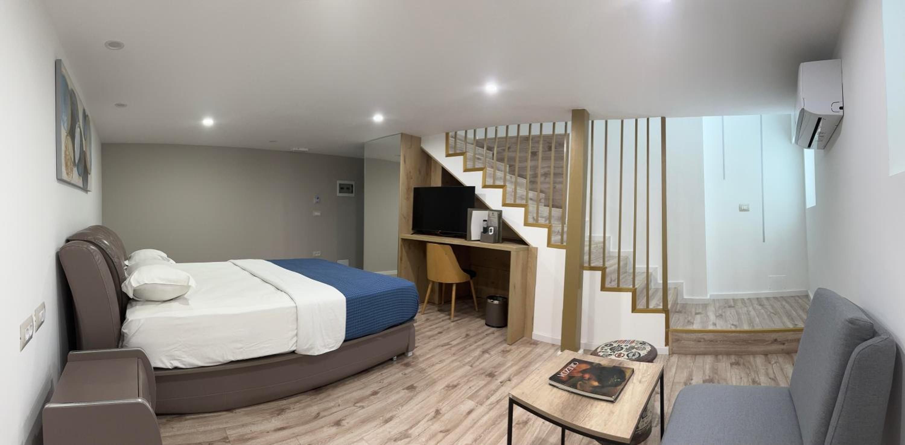 Deluxe Family Suite