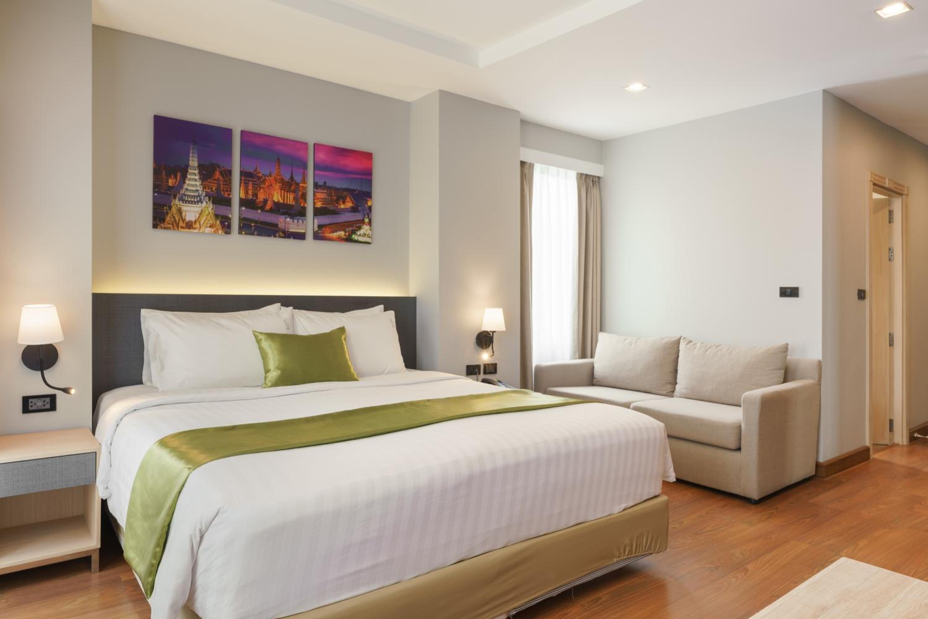 Deluxe Double Room photo 2
