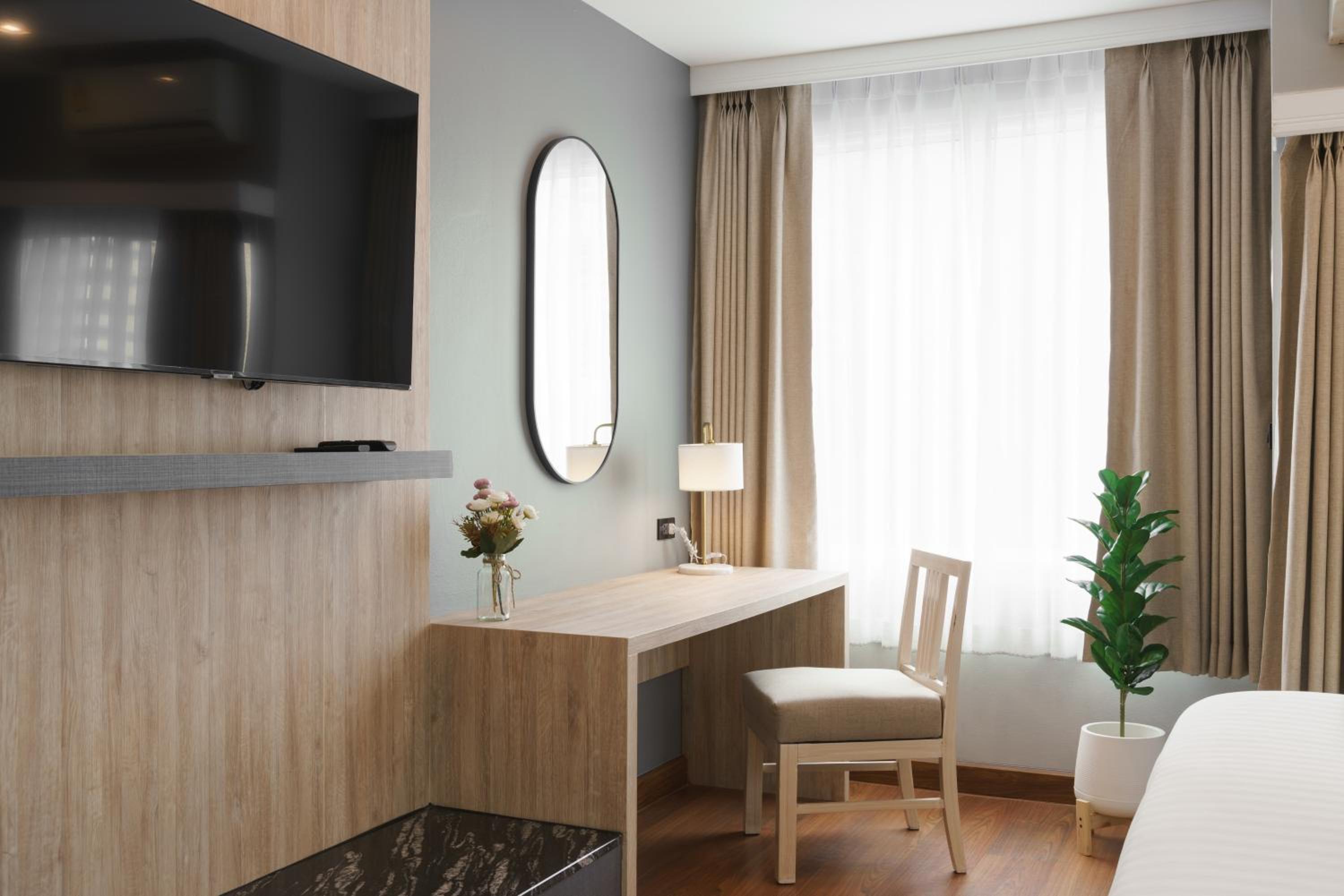 Deluxe Twin Room photo 2