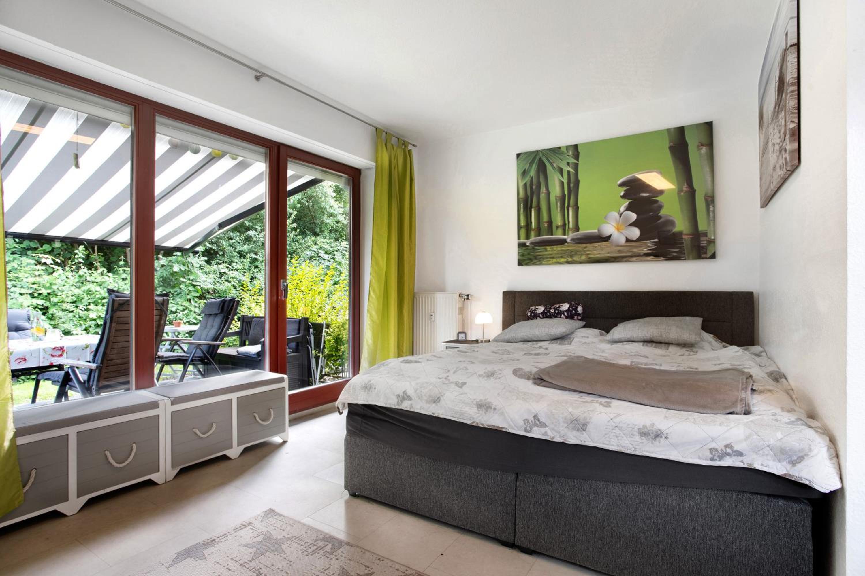One-Bedroom Apartment with Garden View photo 1