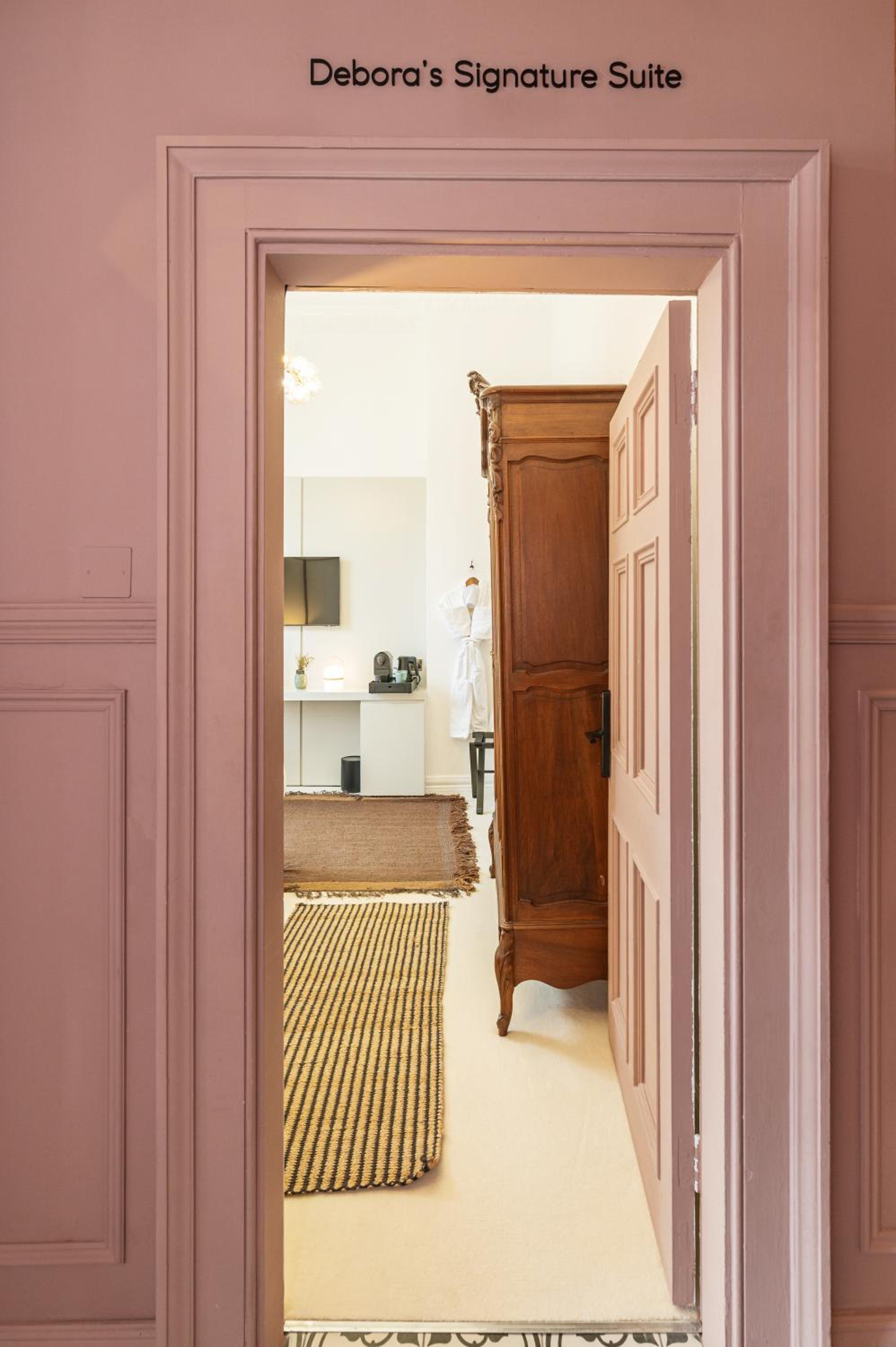 King Room