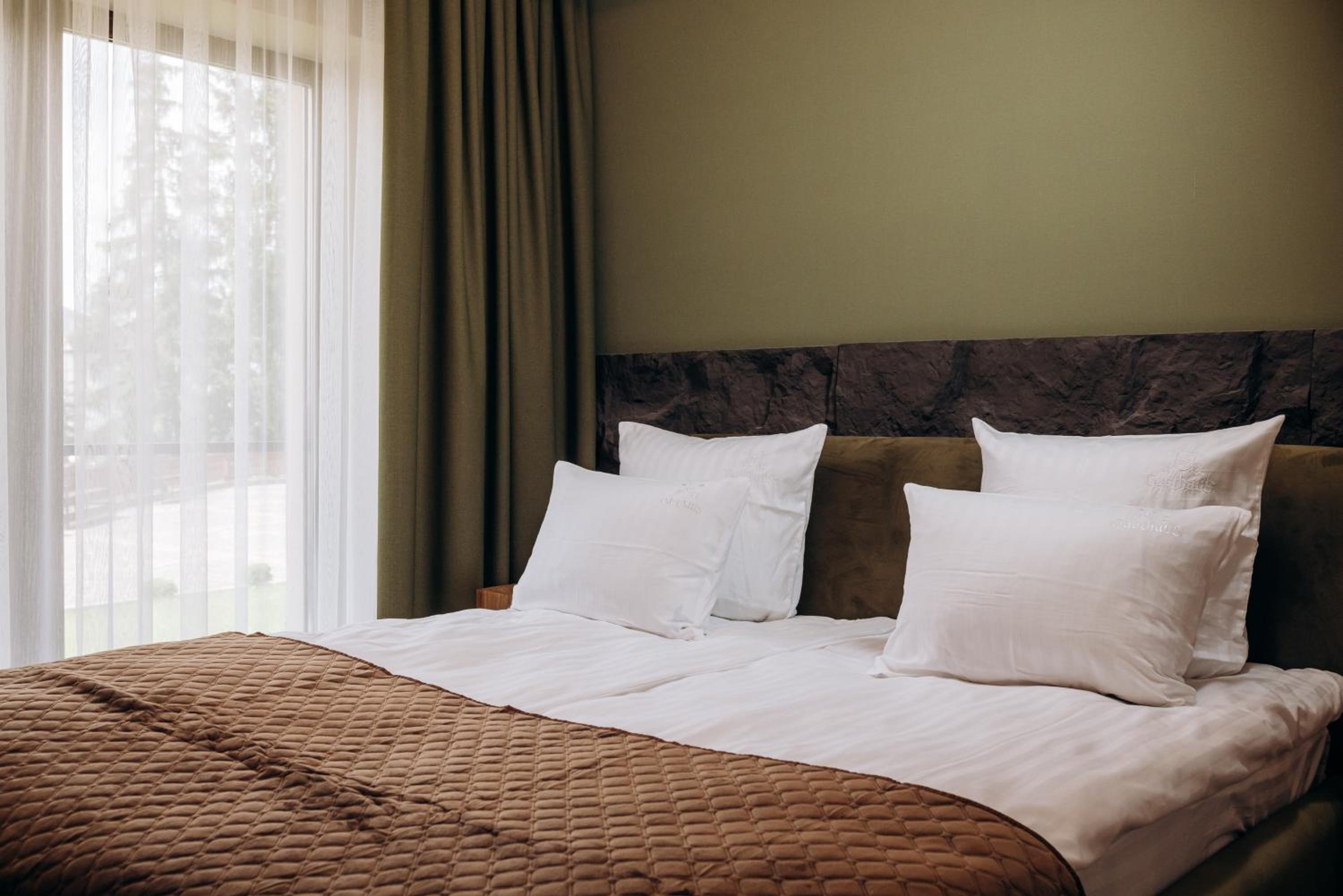 King Suite photo 2