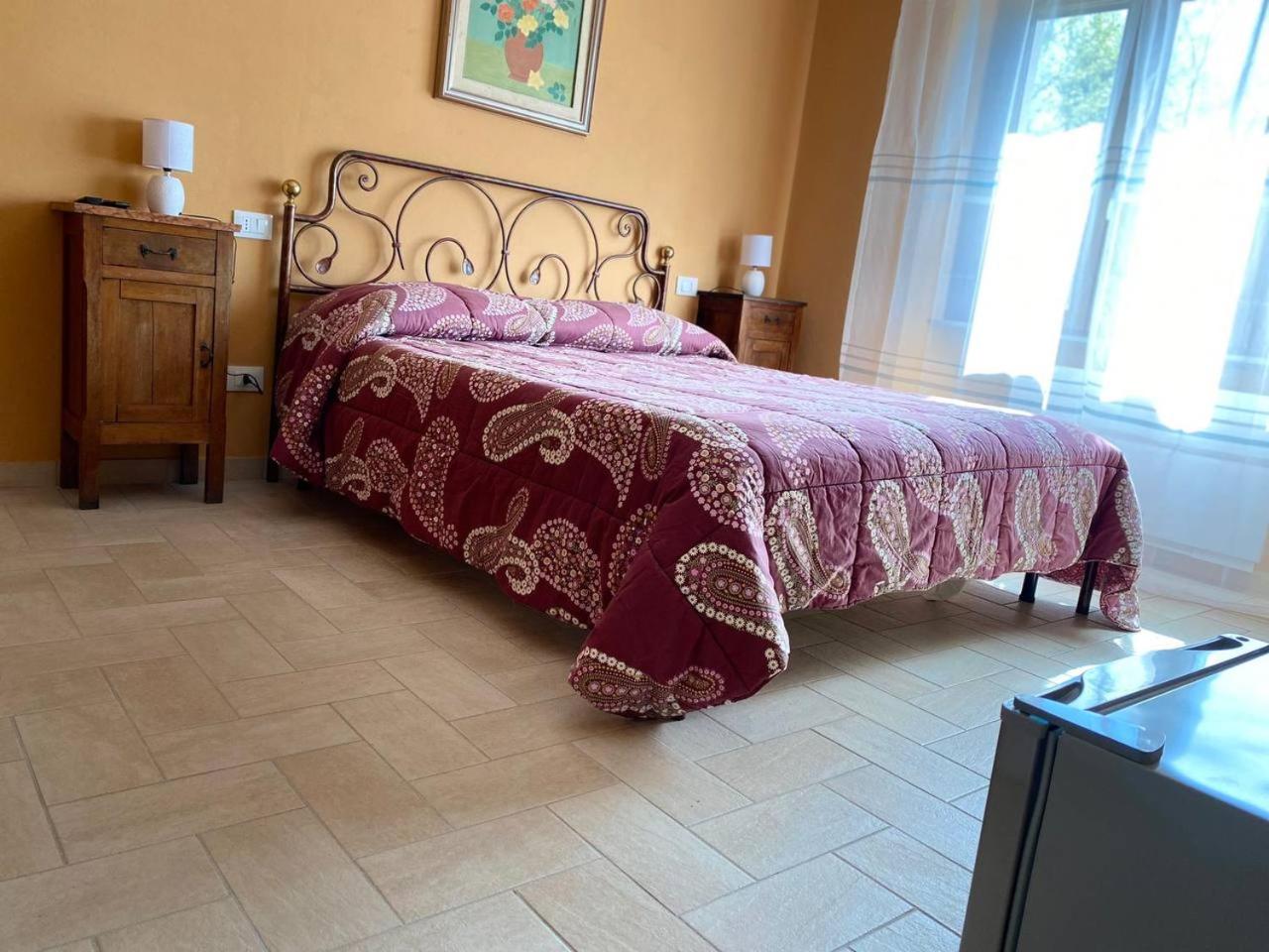 Large Double Room photo 2