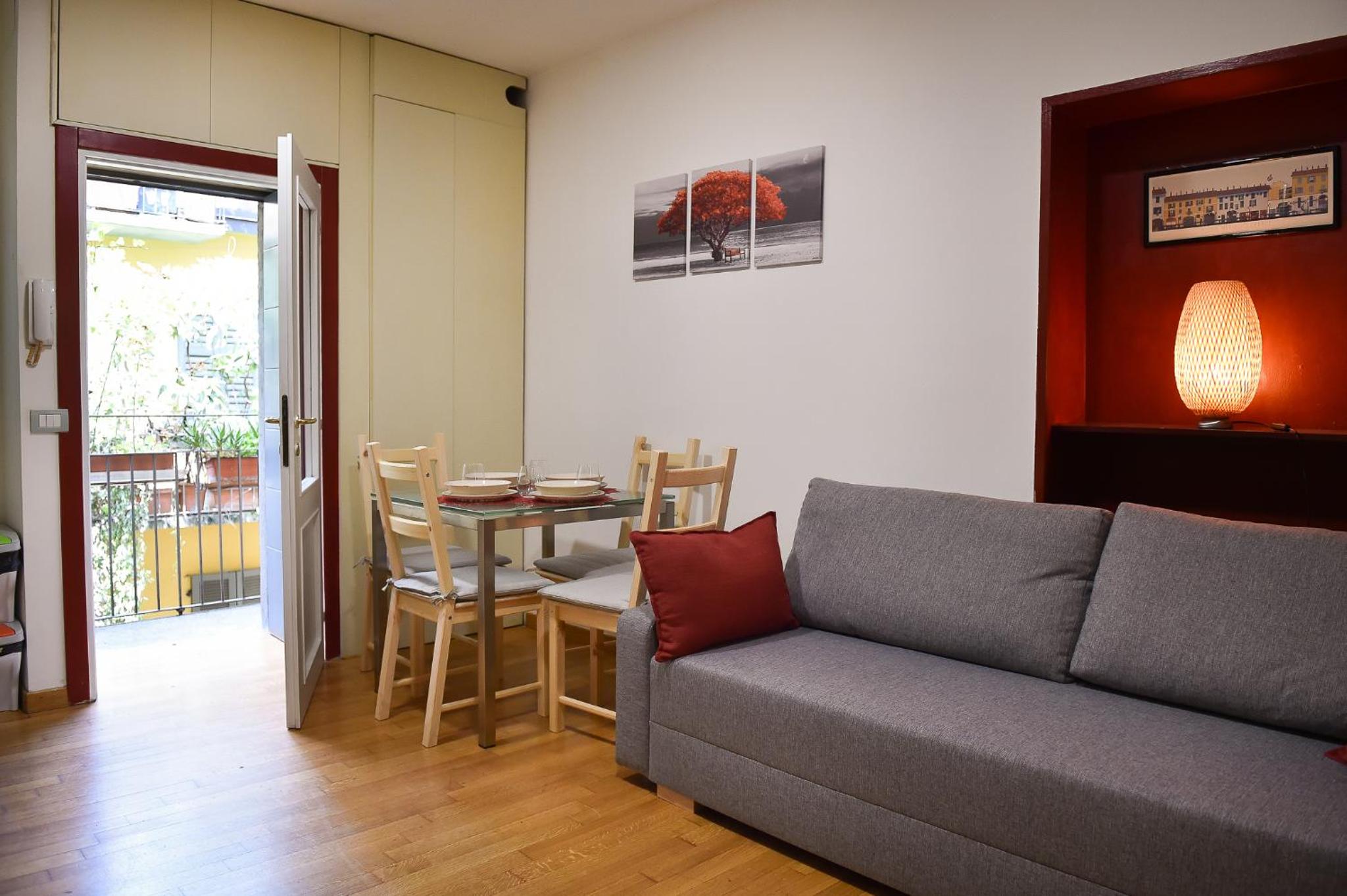 One-Bedroom Apartment