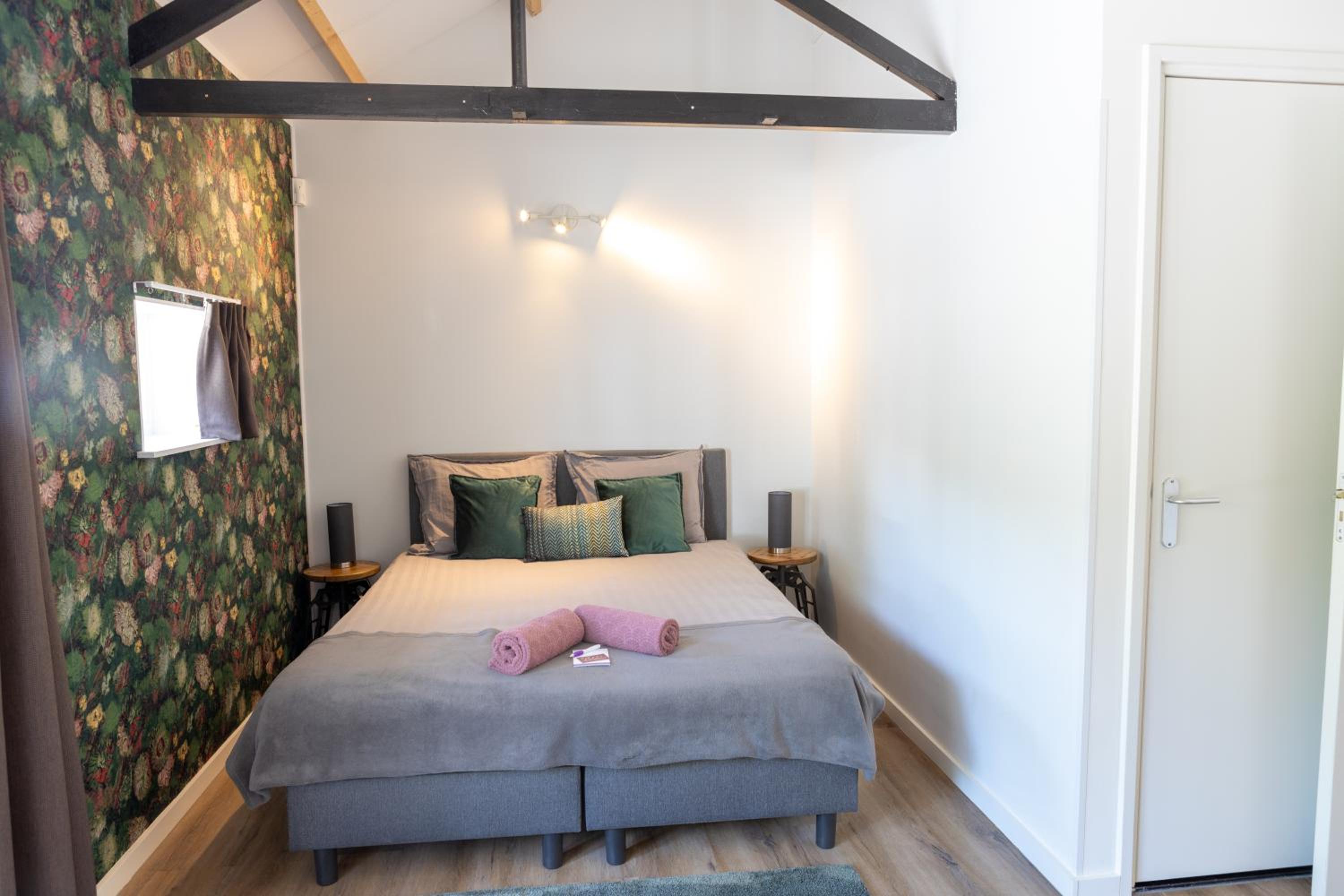 Deluxe Double Room photo 2