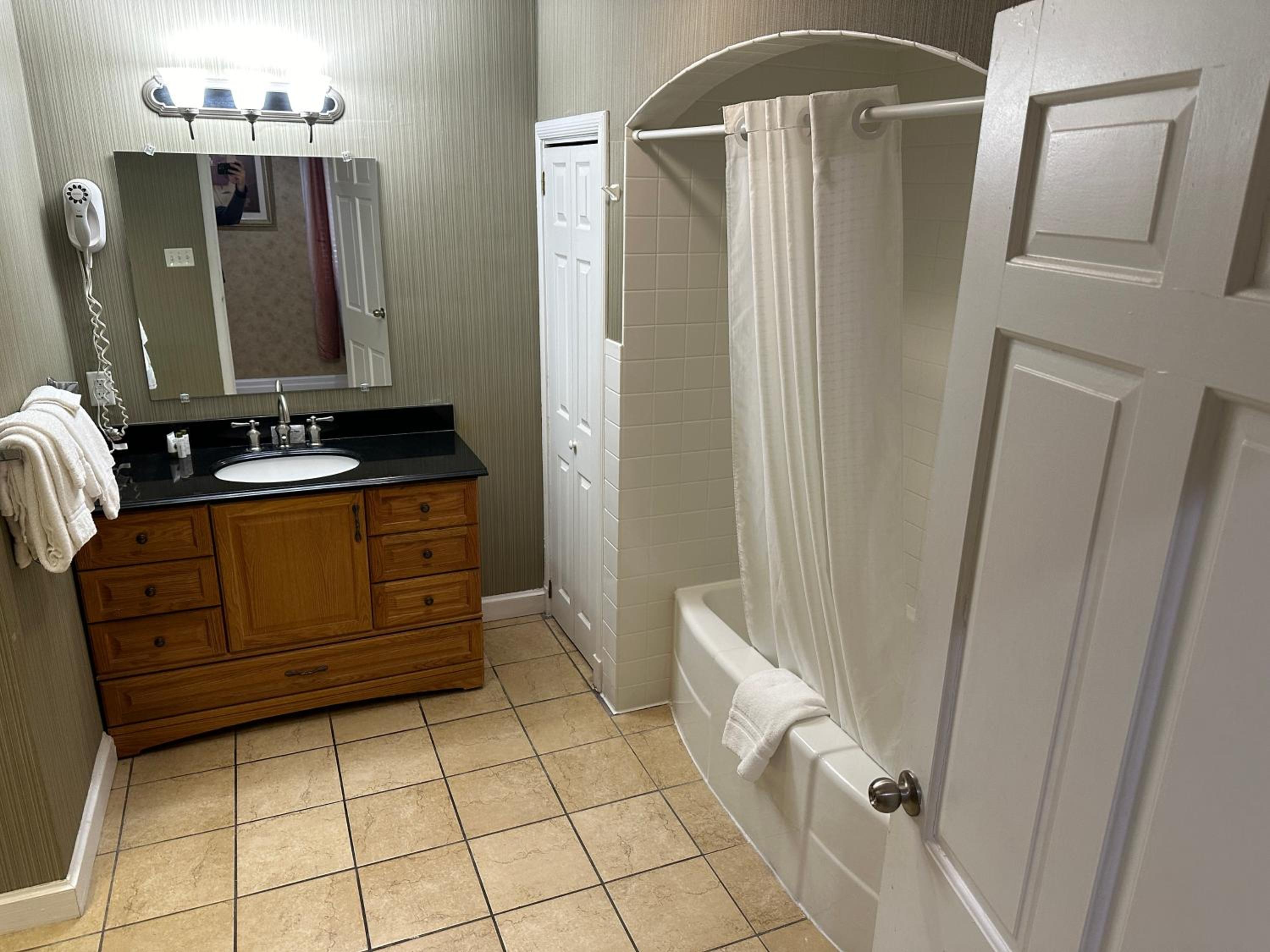 Apartment - Photo 12
