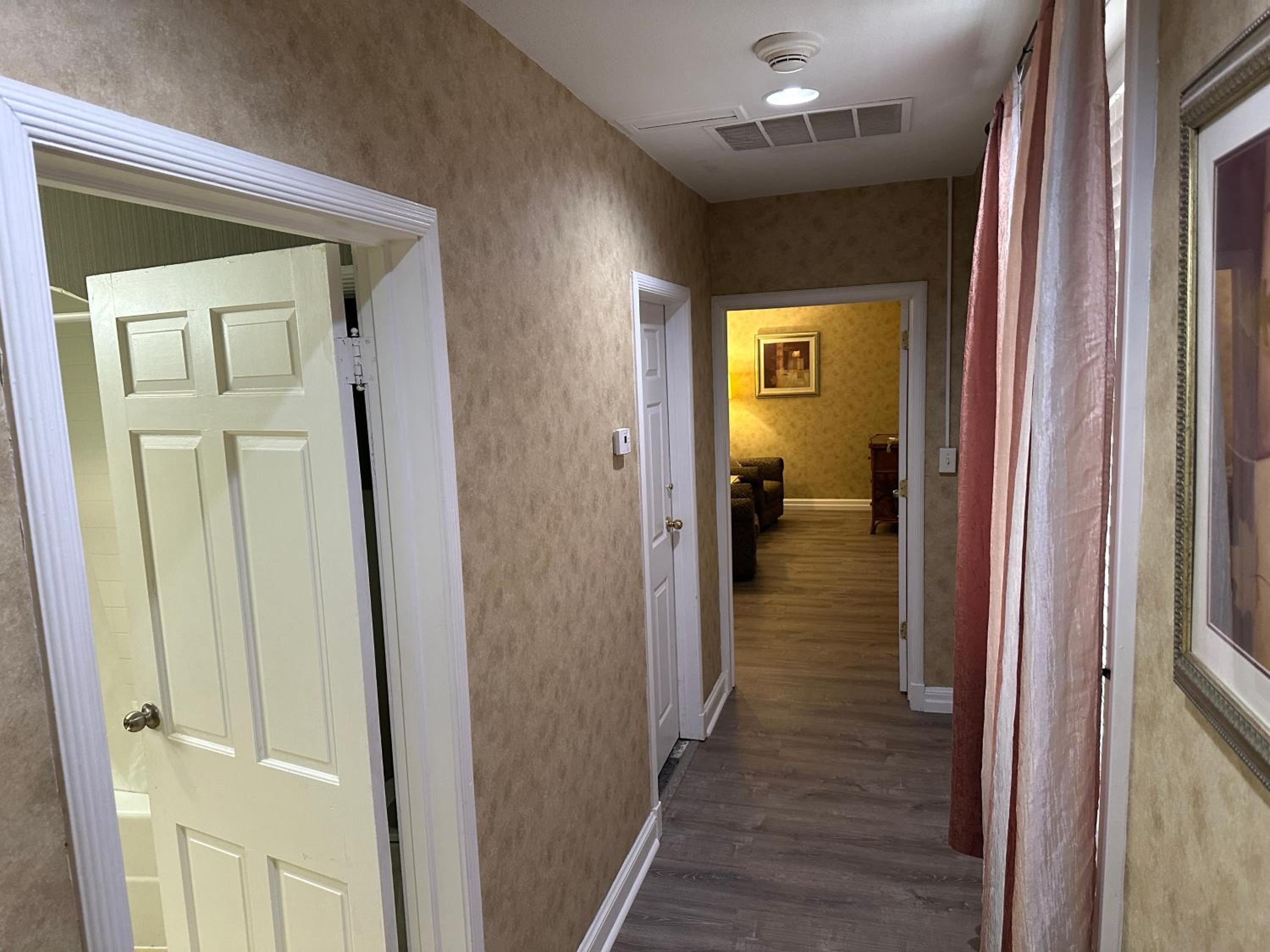 Apartment - Photo 5
