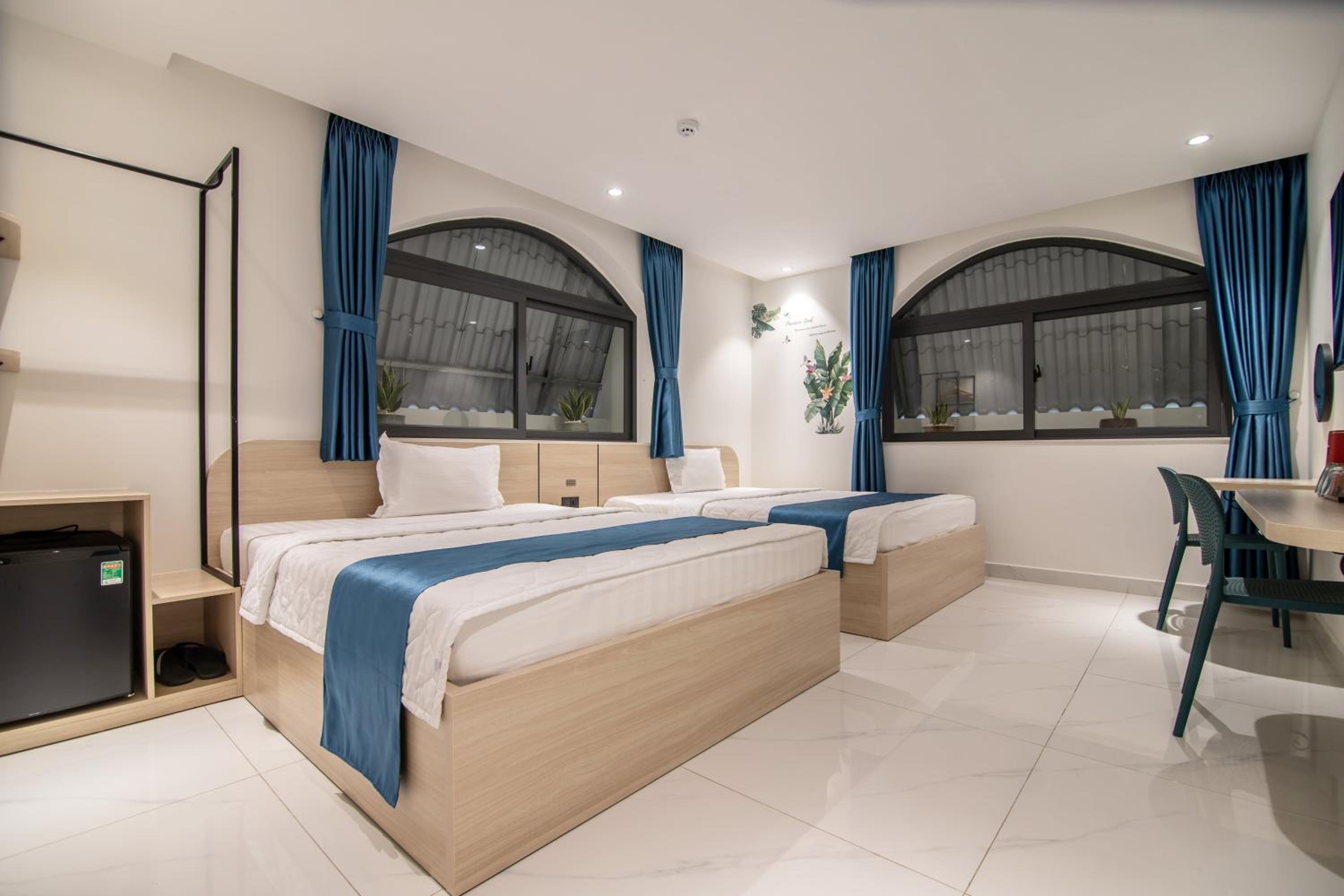 Deluxe Twin Room - Photo 13