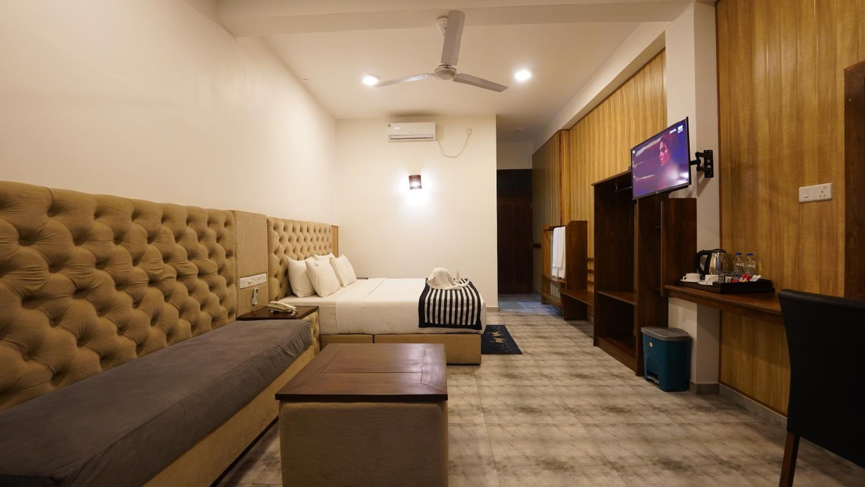 Deluxe Double Room with Sea View