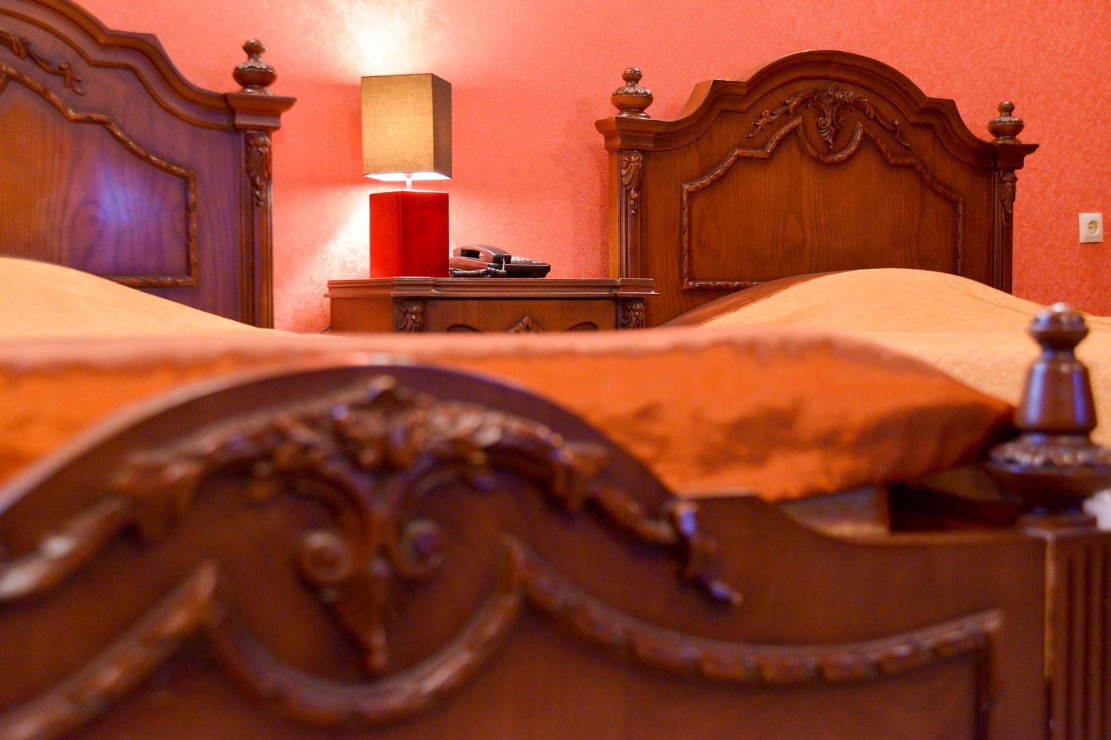 Twin Room with City View photo 2