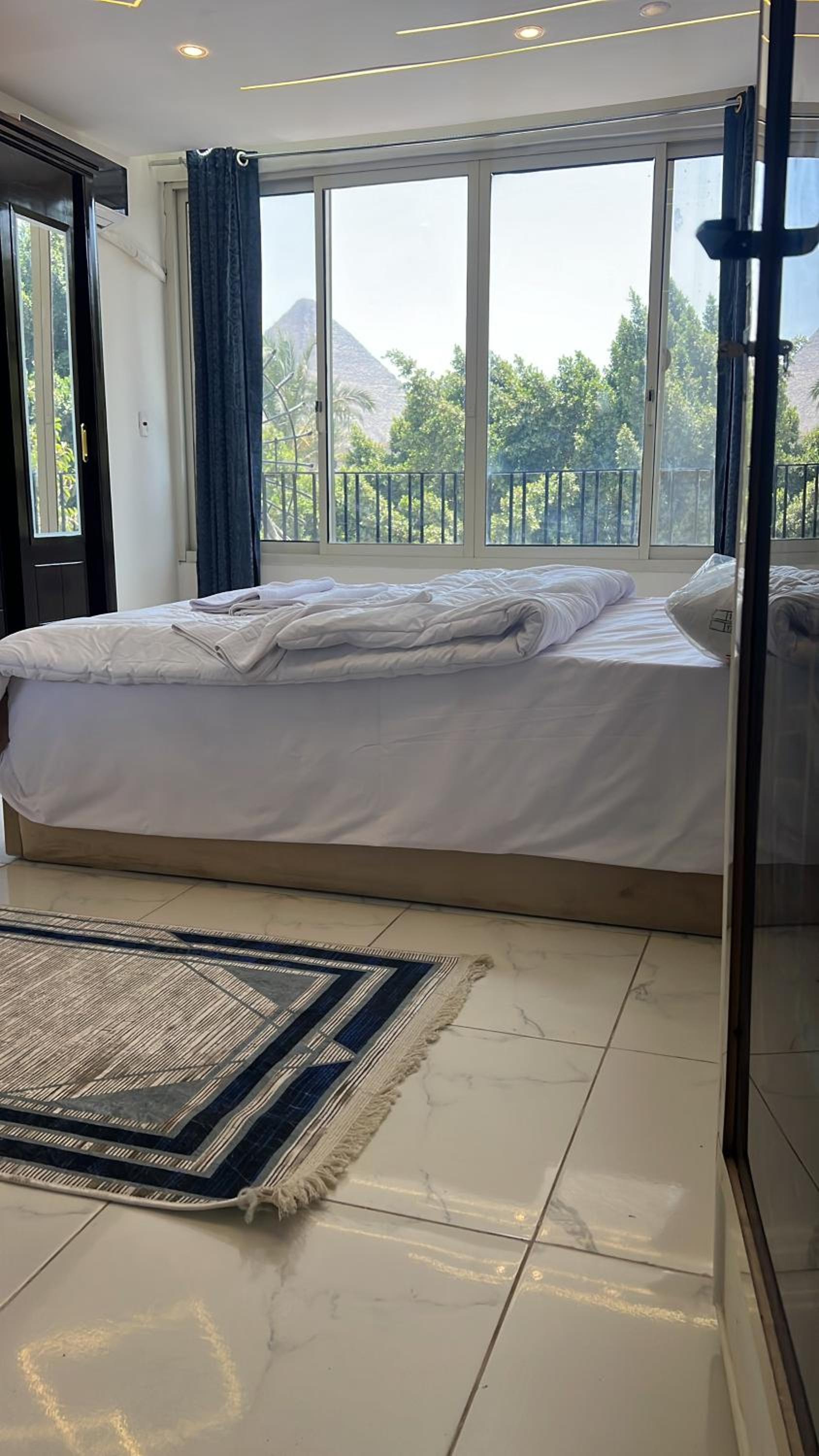 Double Room with Mountain View