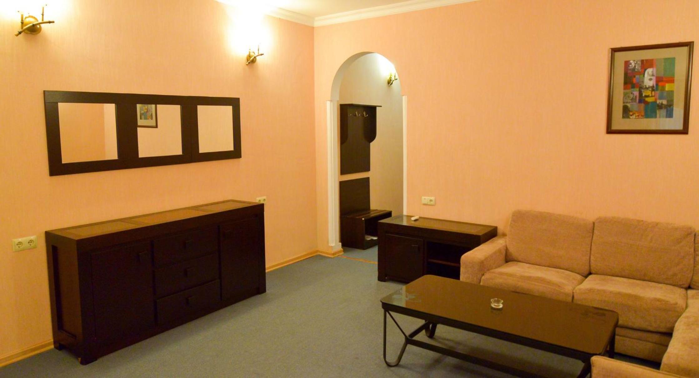 Suite with City View photo 3