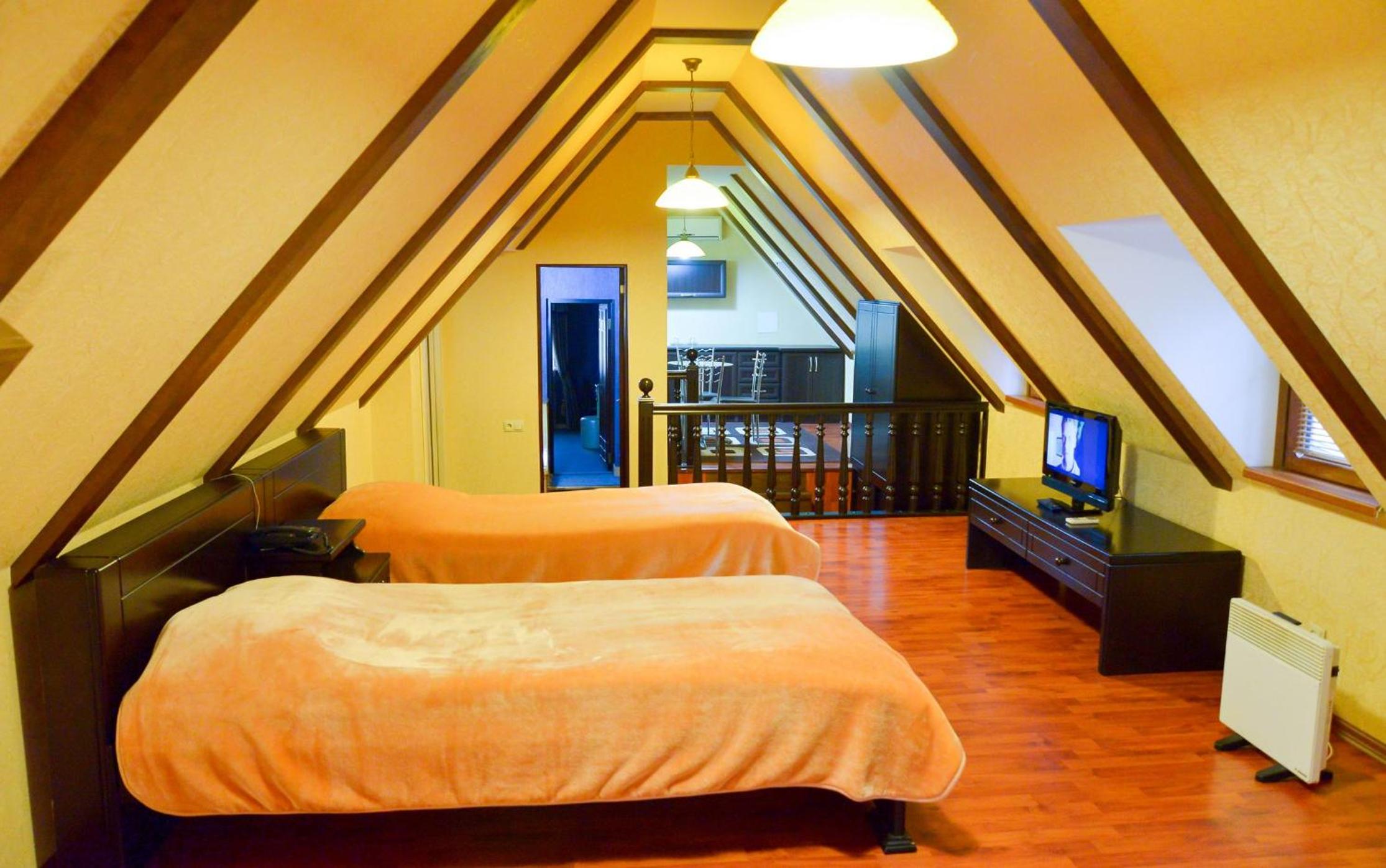 Comfort Triple Room photo 3