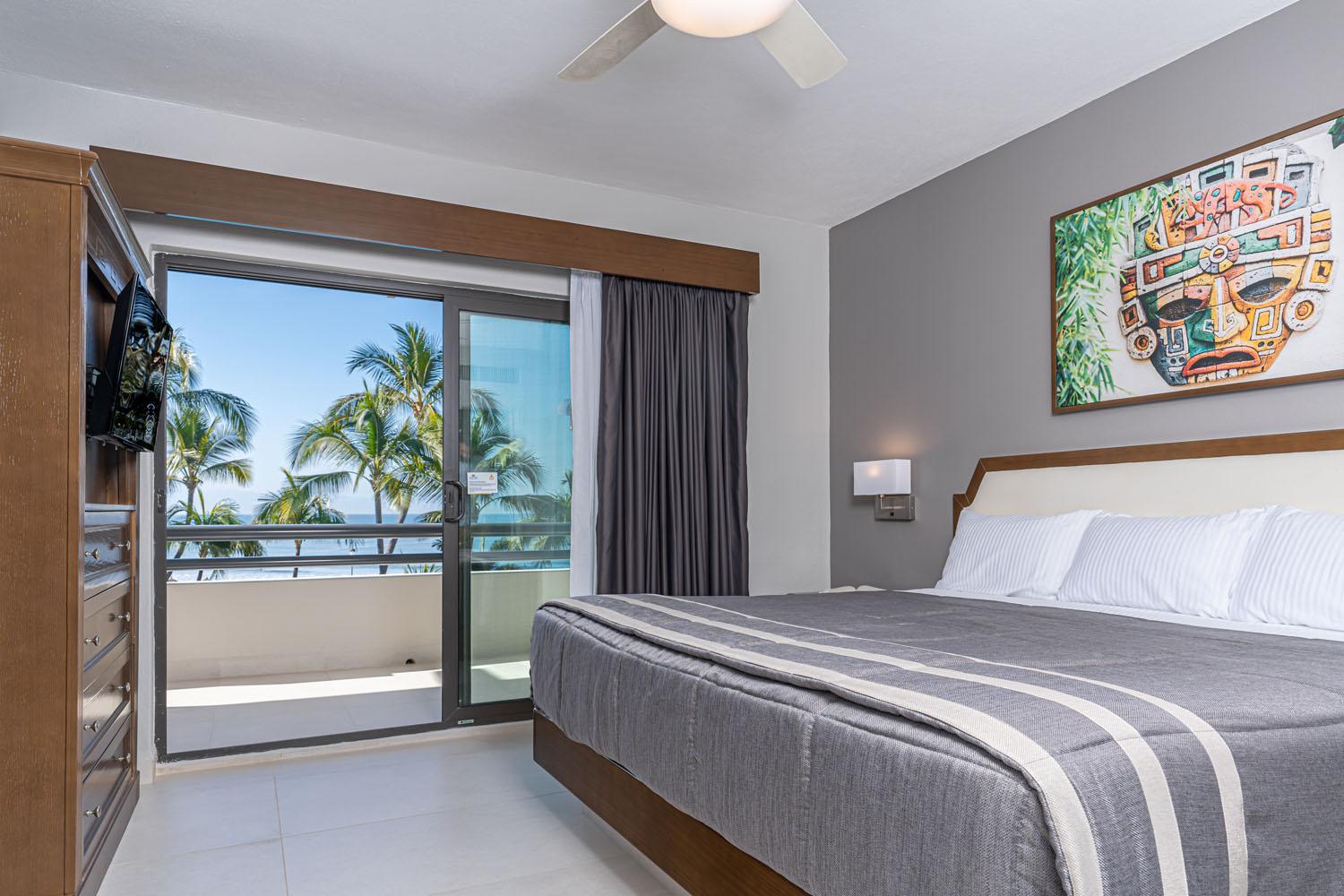 Superior One Bedroom Suite 