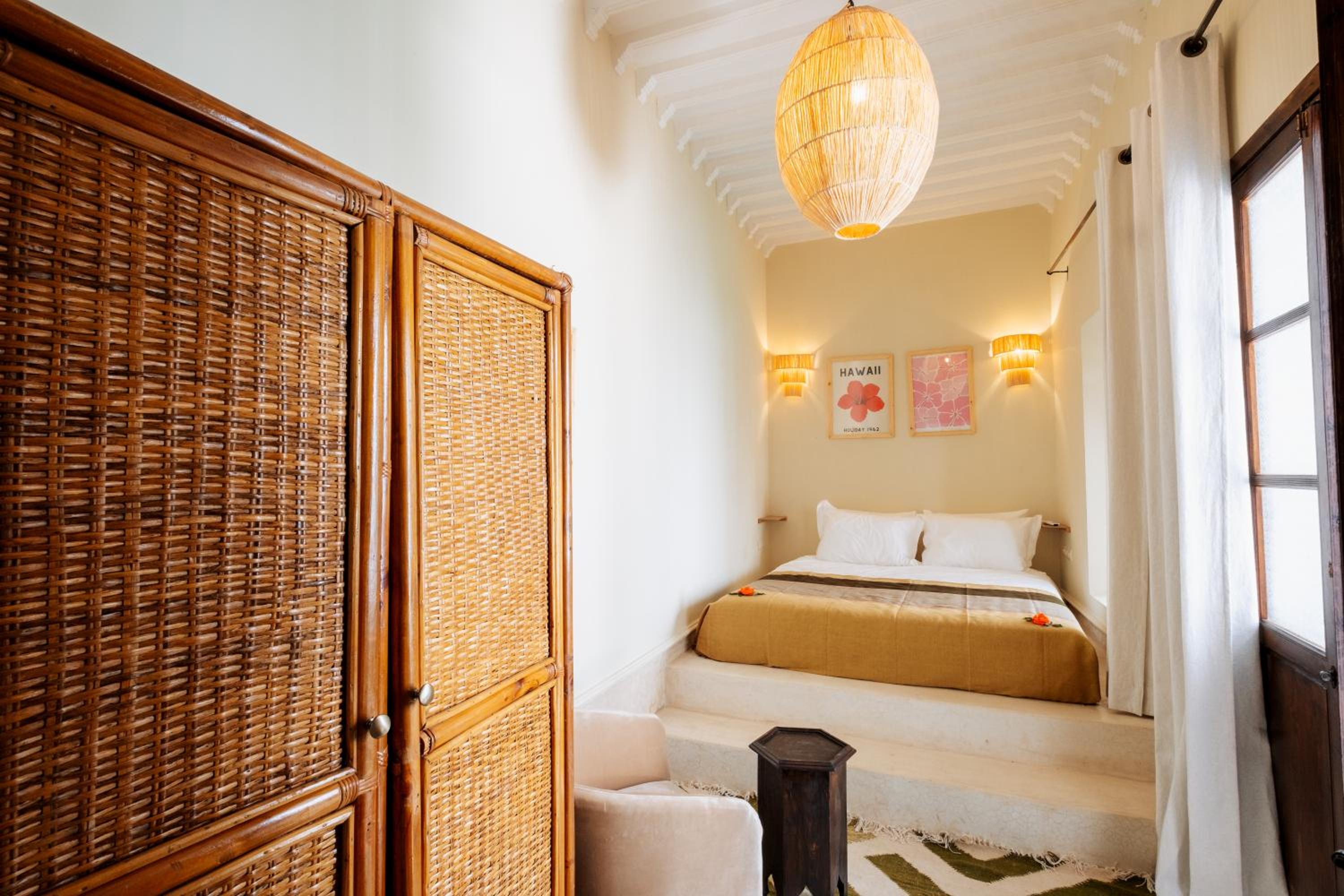 Standard Queen Room
