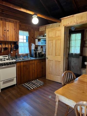 One-Bedroom House photo 3