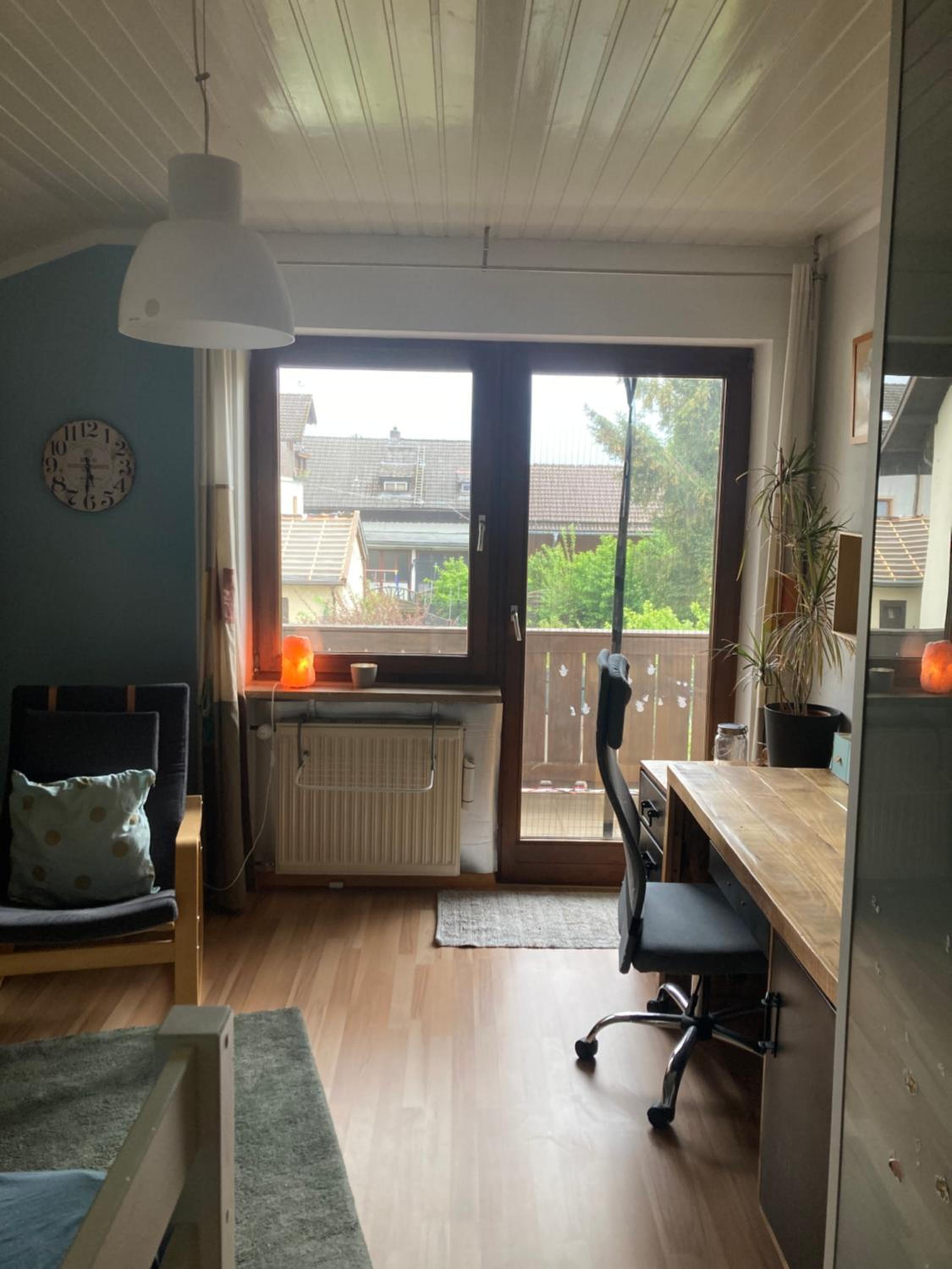 Twin Room with Balcony