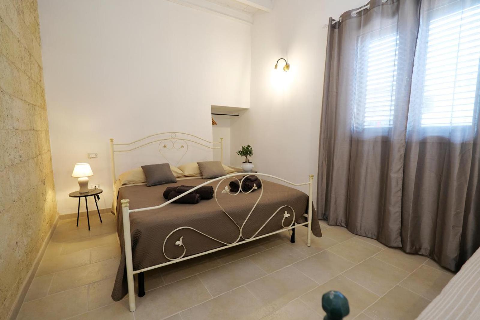 One-Bedroom House photo 1