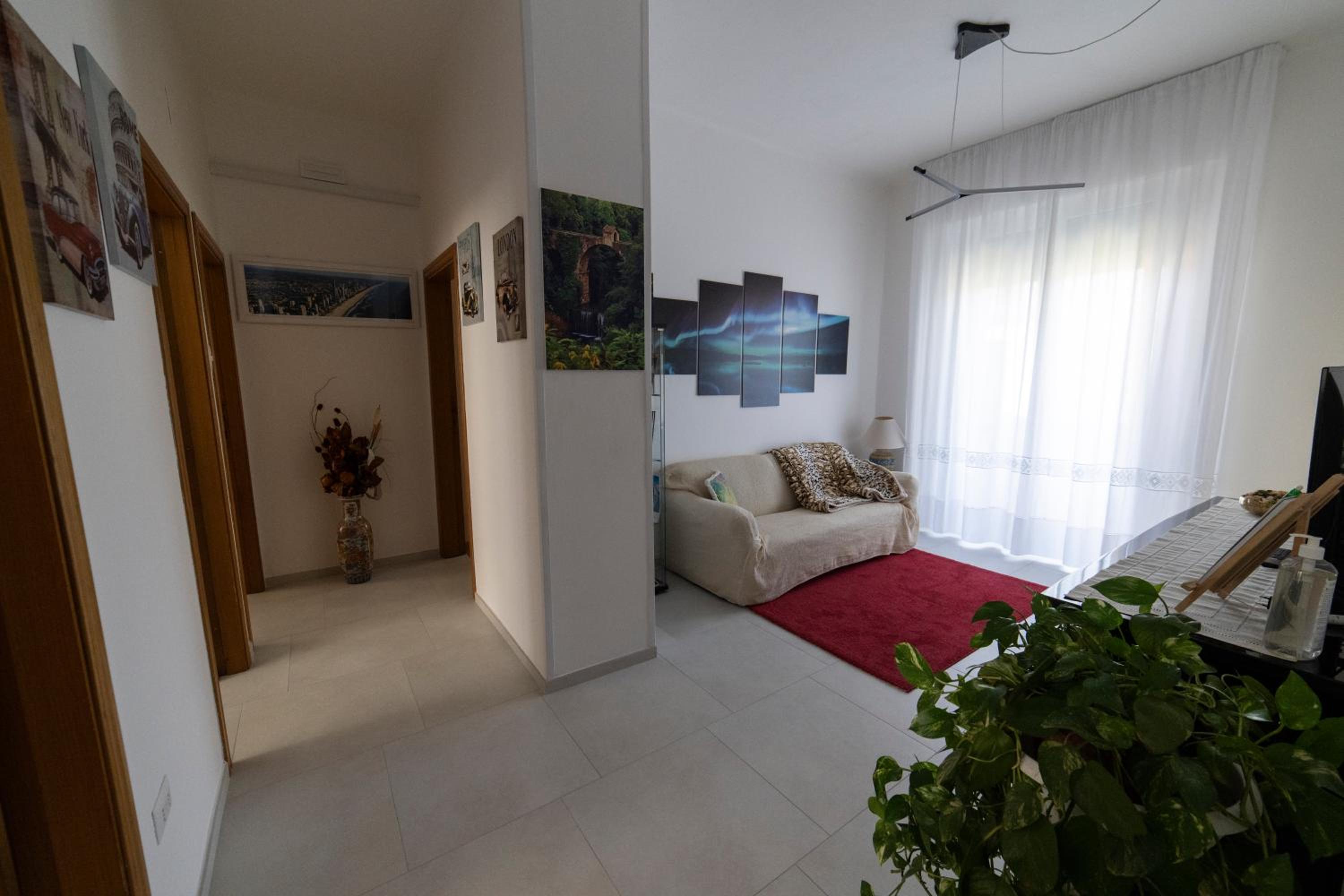 Three-Bedroom Apartment with Balcony