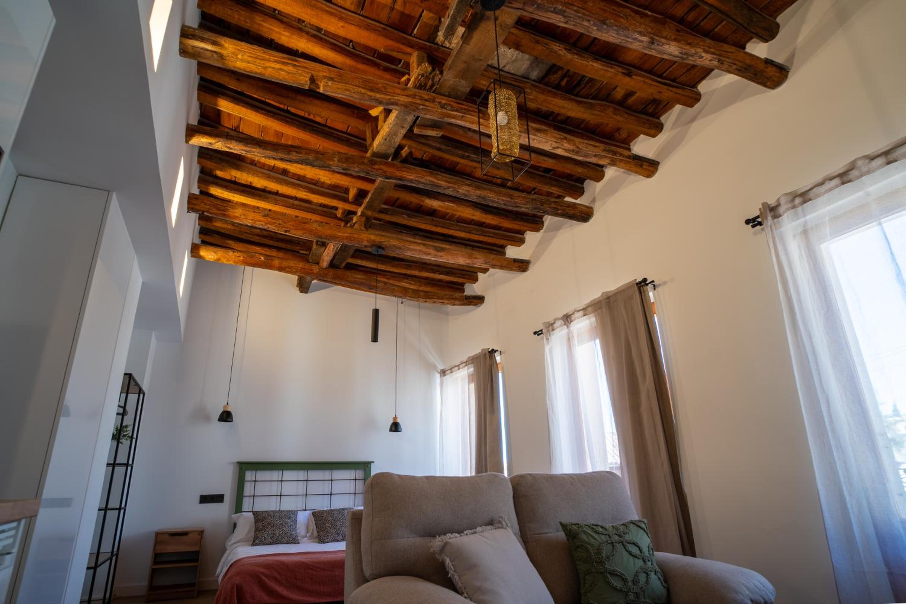 Apartamento con Balcón
