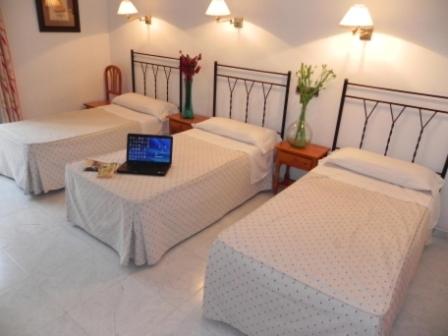 Triple Room - Photo 3