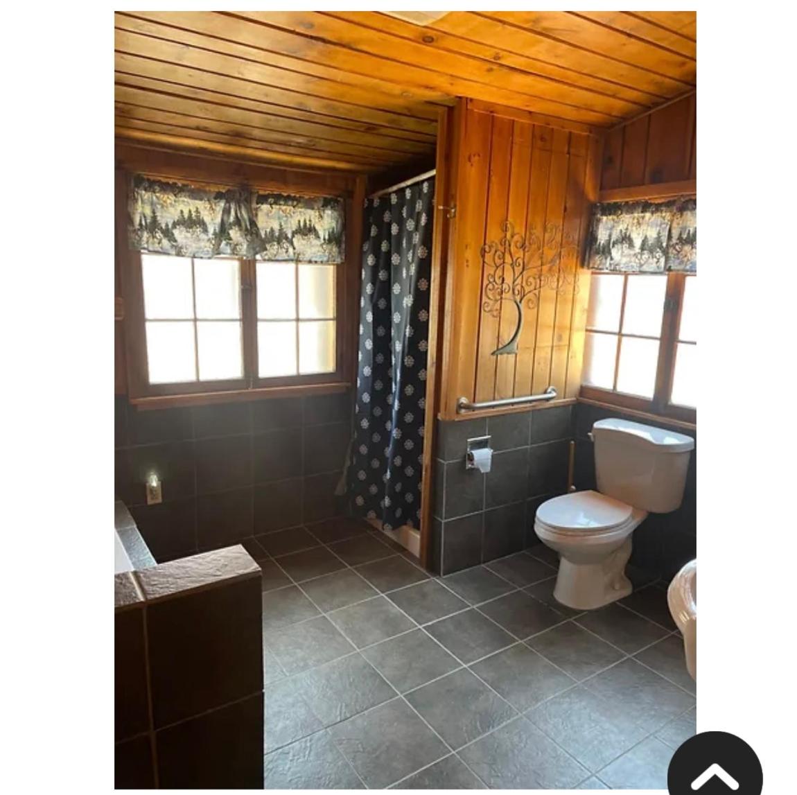 One-Bedroom House photo 3