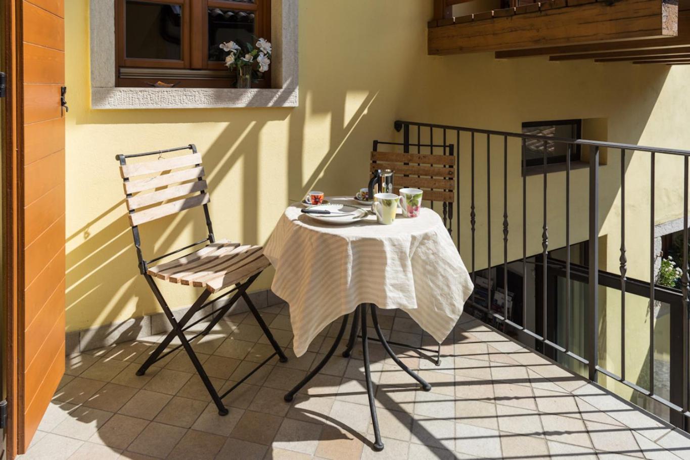 Studio with Terrace photo 2
