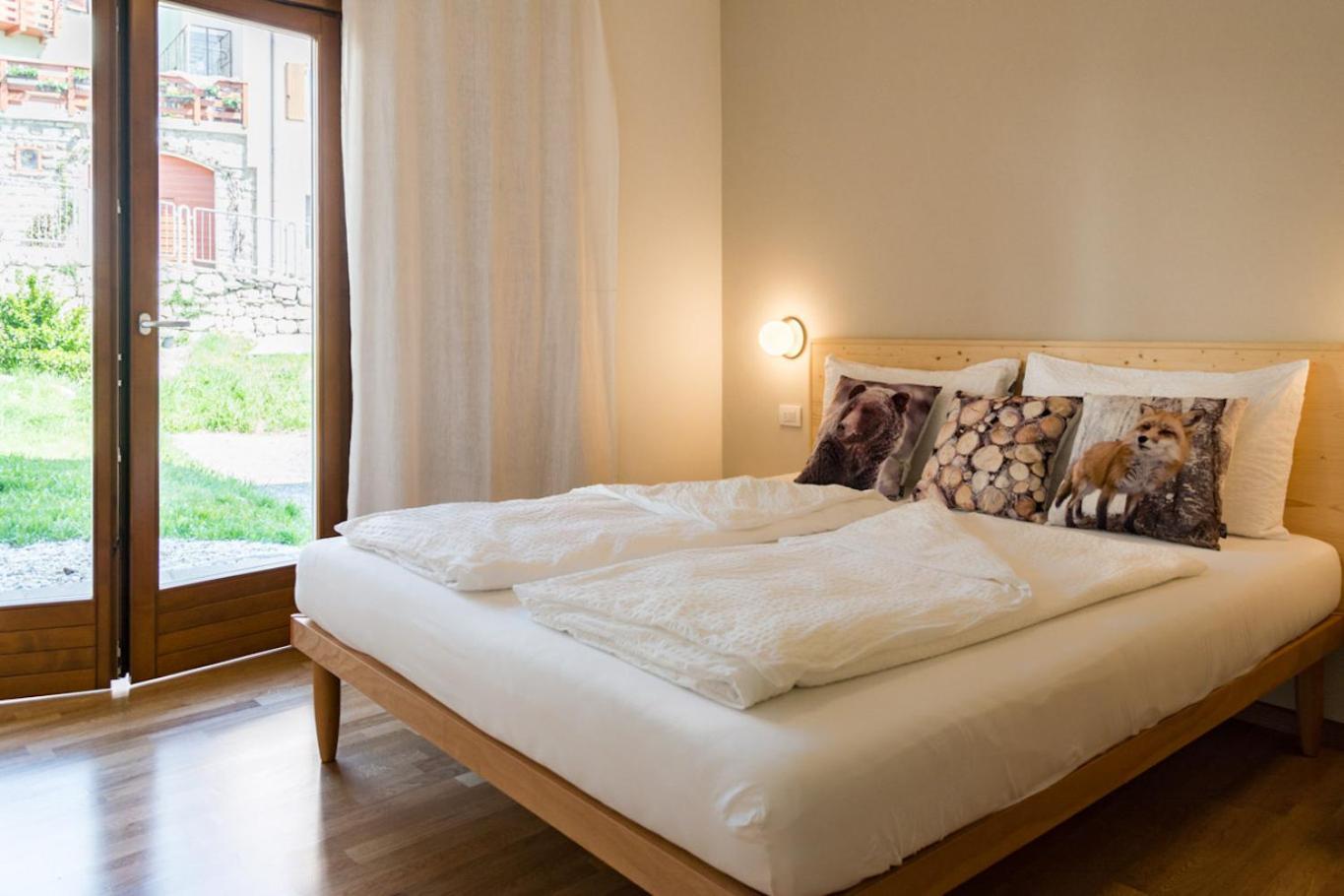 Two-Bedroom Apartment with Balcony photo 3