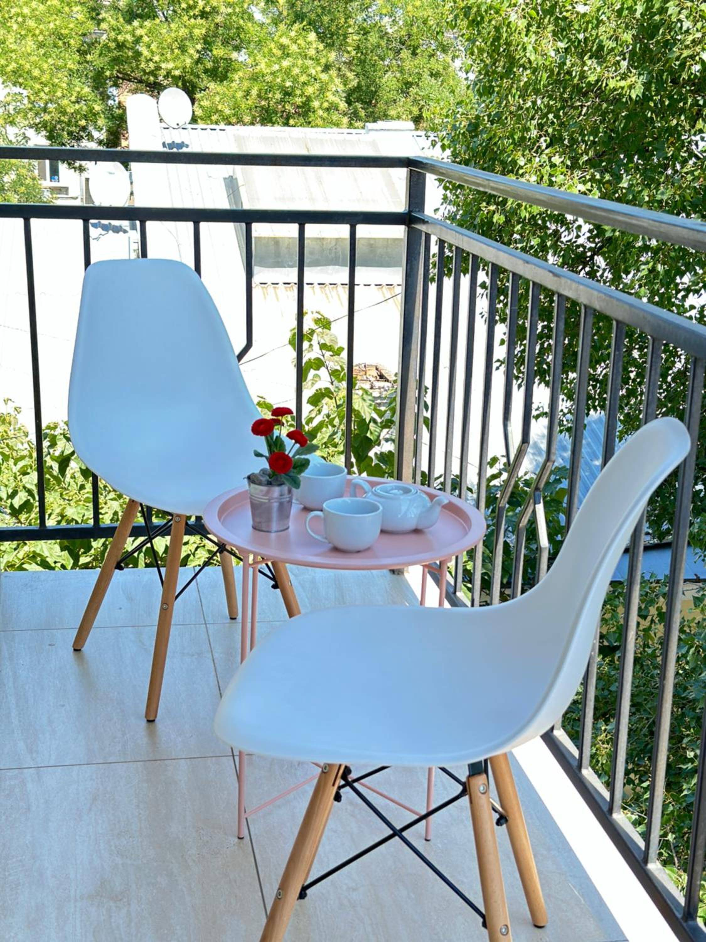 One-Bedroom Apartment with Balcony photo 3