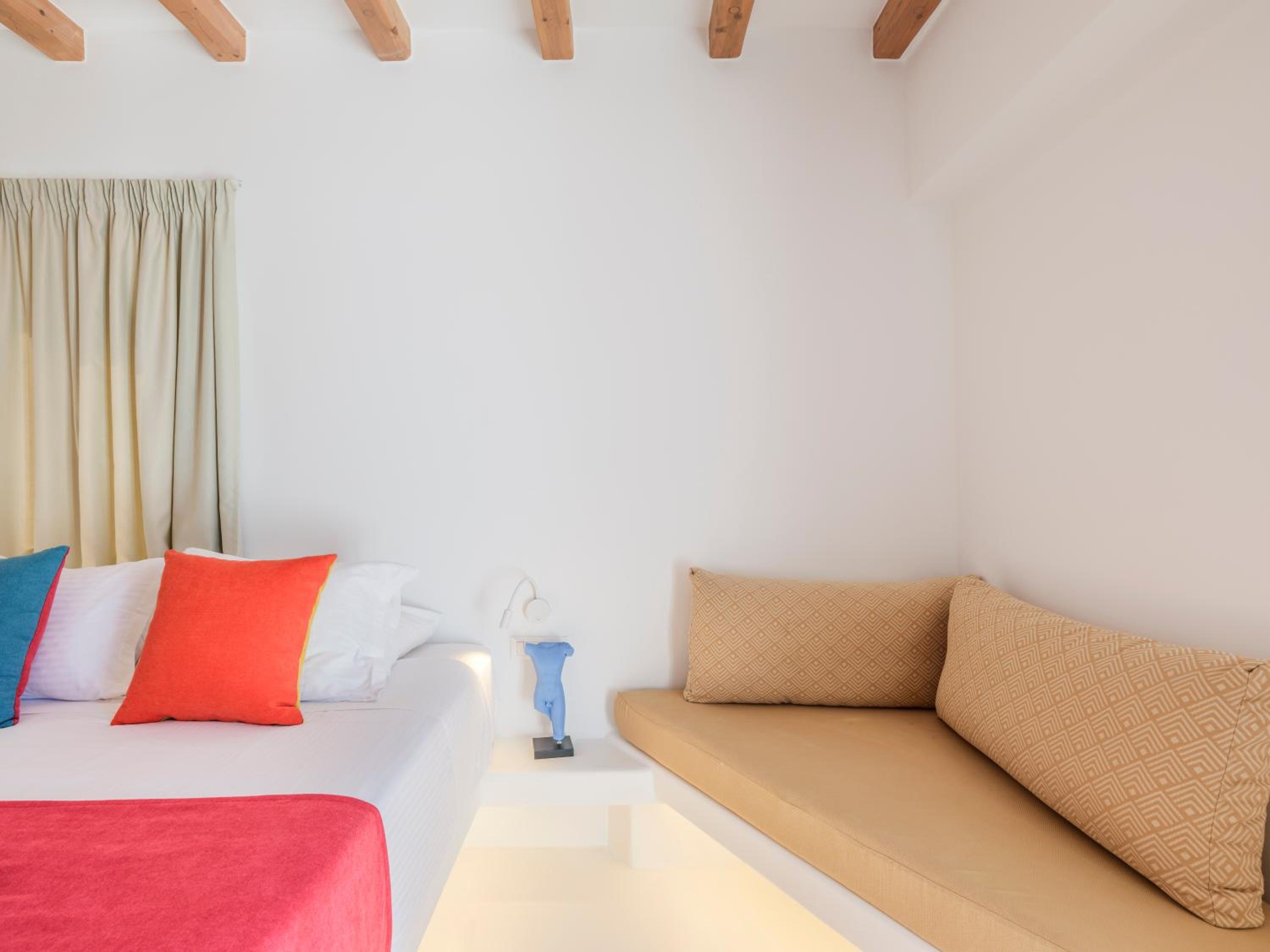 Deluxe Double Room with Sea View photo 3