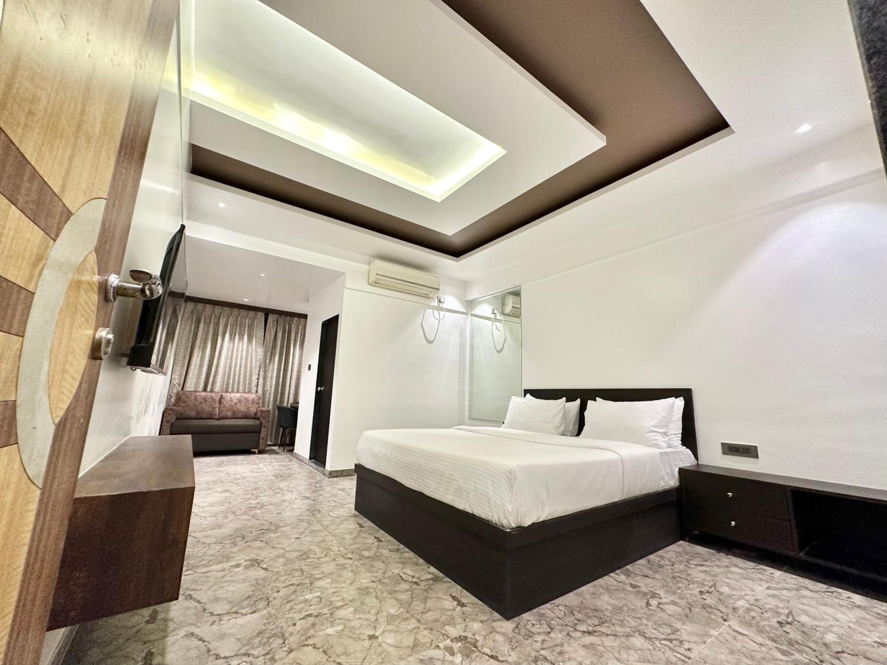Superior King Room photo 1