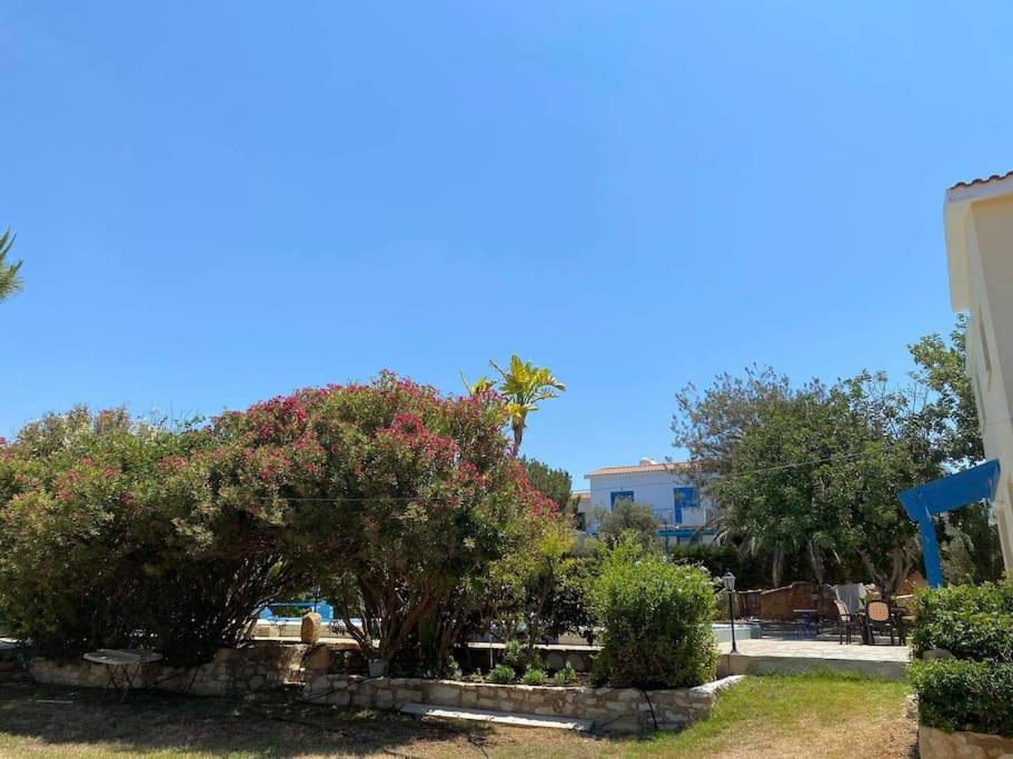 Villa with Private Pool photo 2